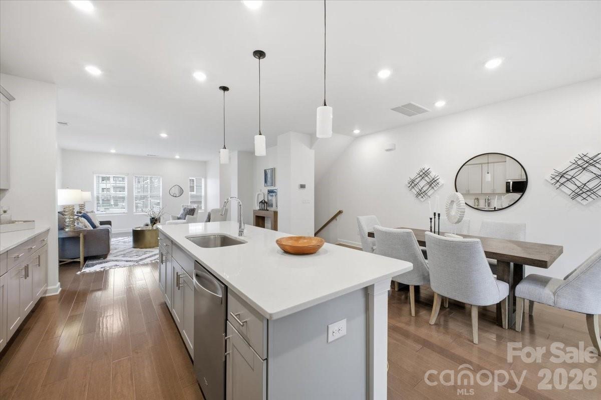 3004 Hovenweep Alley — Charlotte