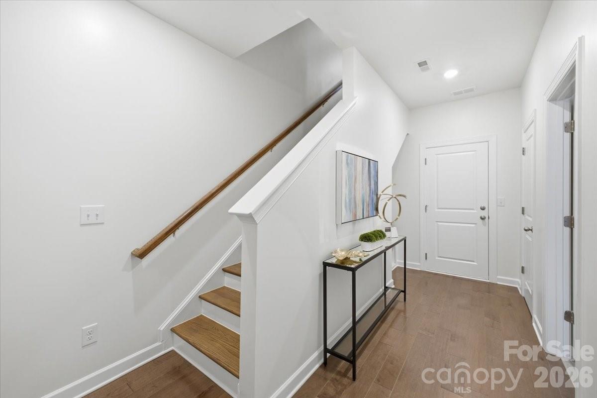 3004 Hovenweep Alley — Charlotte