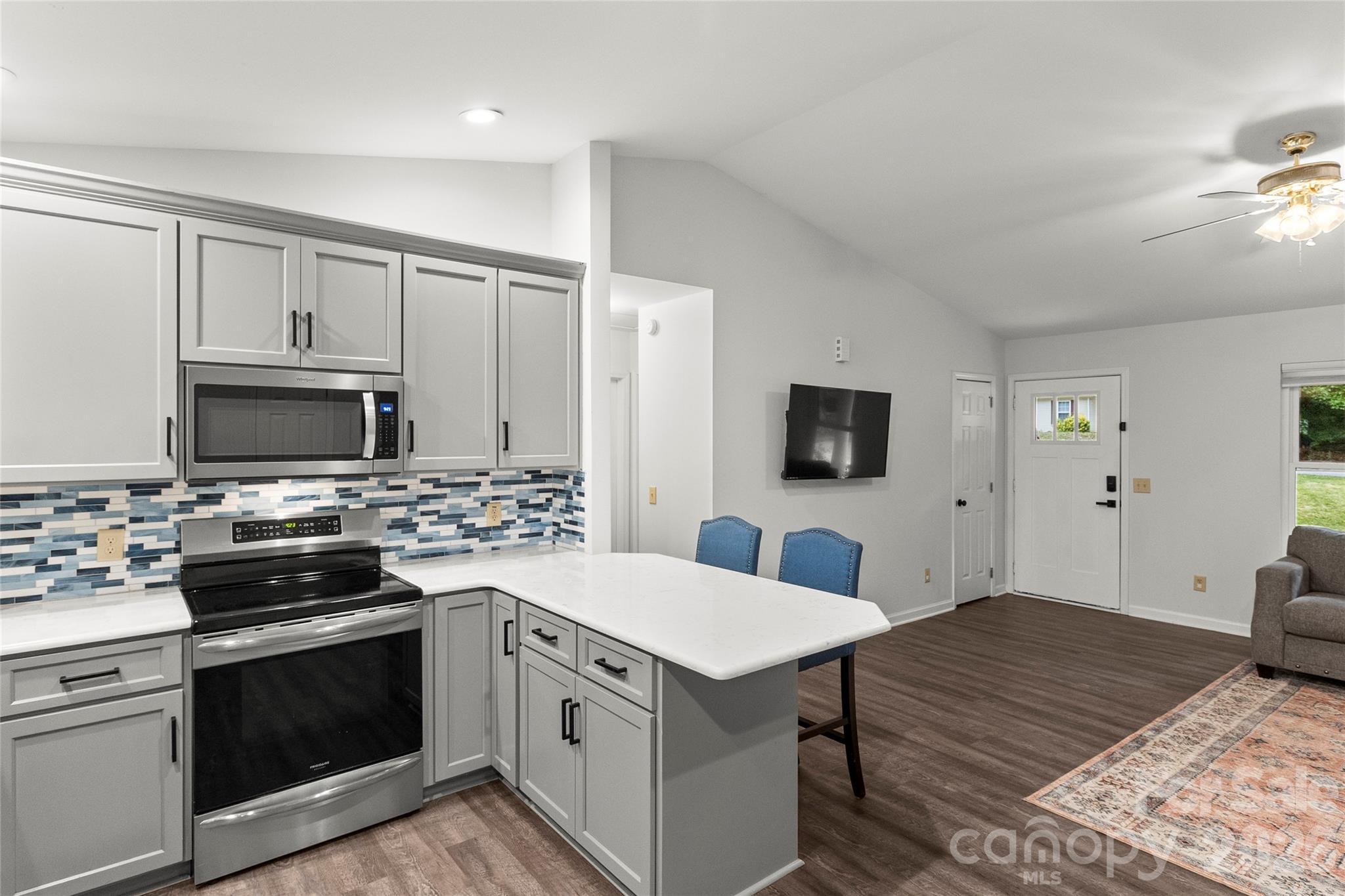 132 Lismark Drive — Mooresville