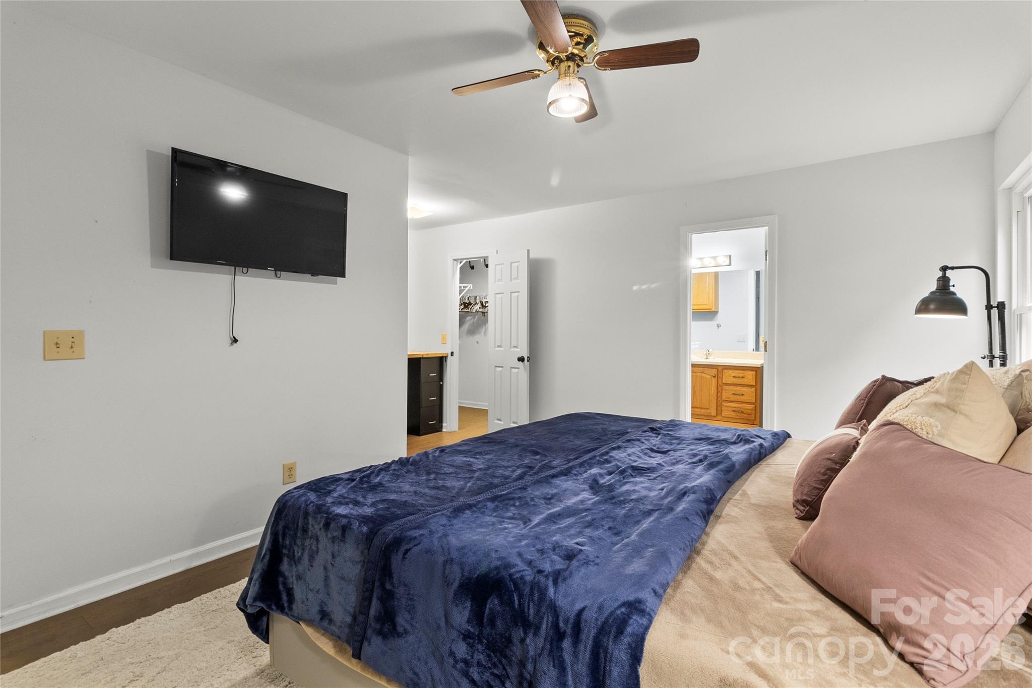 132 Lismark Drive — Mooresville