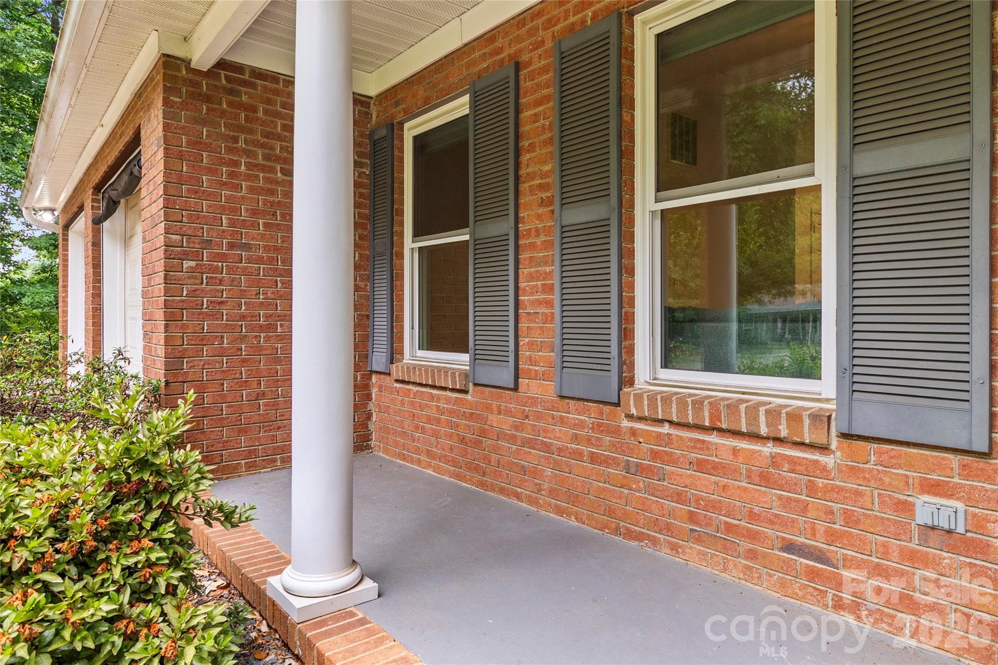 132 Lismark Drive — Mooresville
