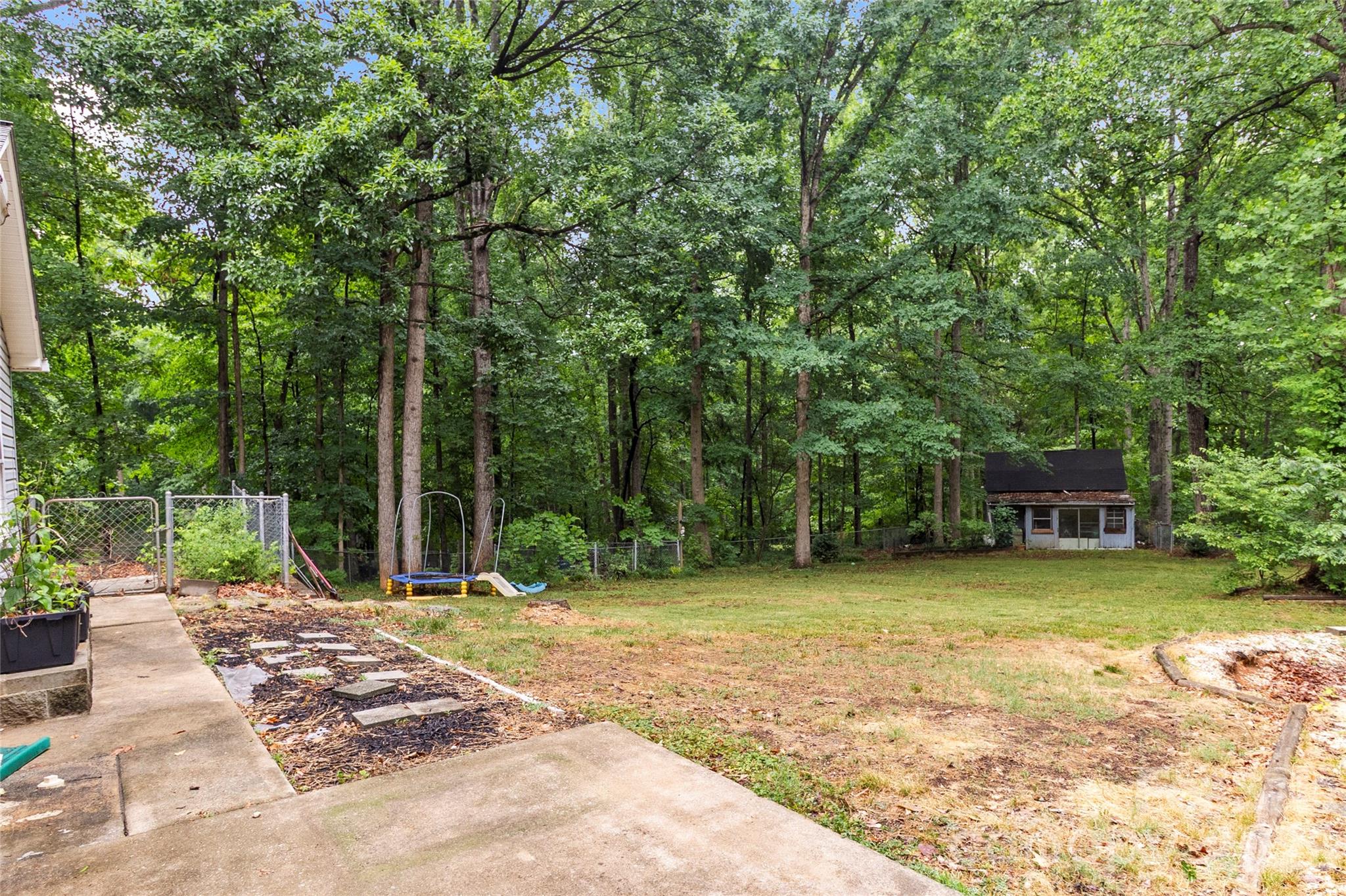 132 Lismark Drive — Mooresville