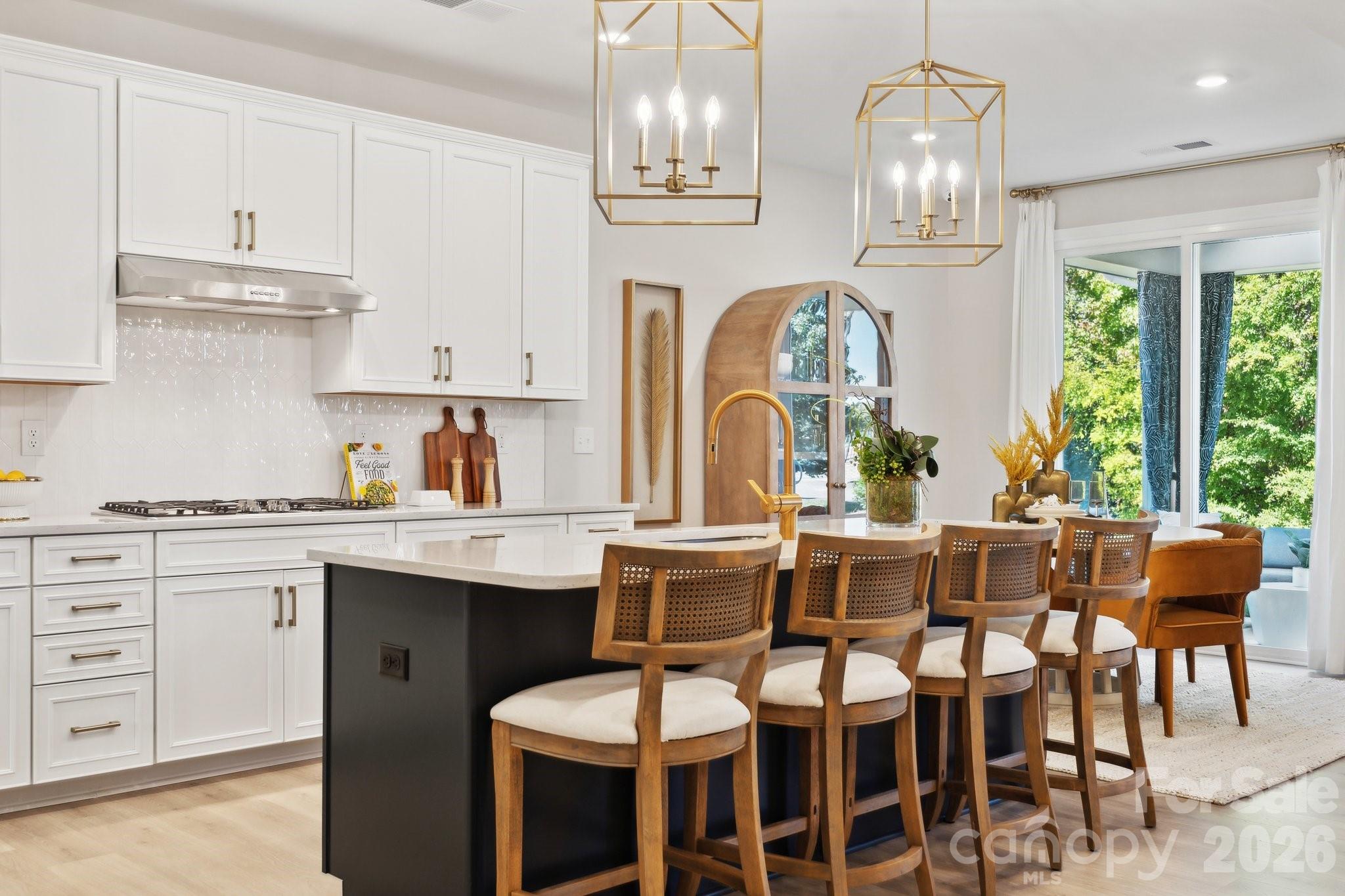 5044 Duval Circle — Tega Cay