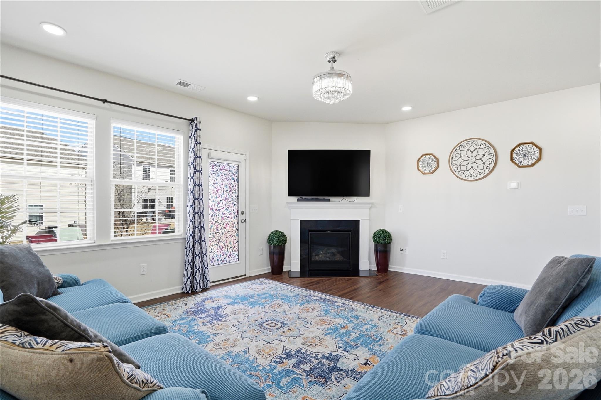 1838 Grove Park Lane — Tega Cay