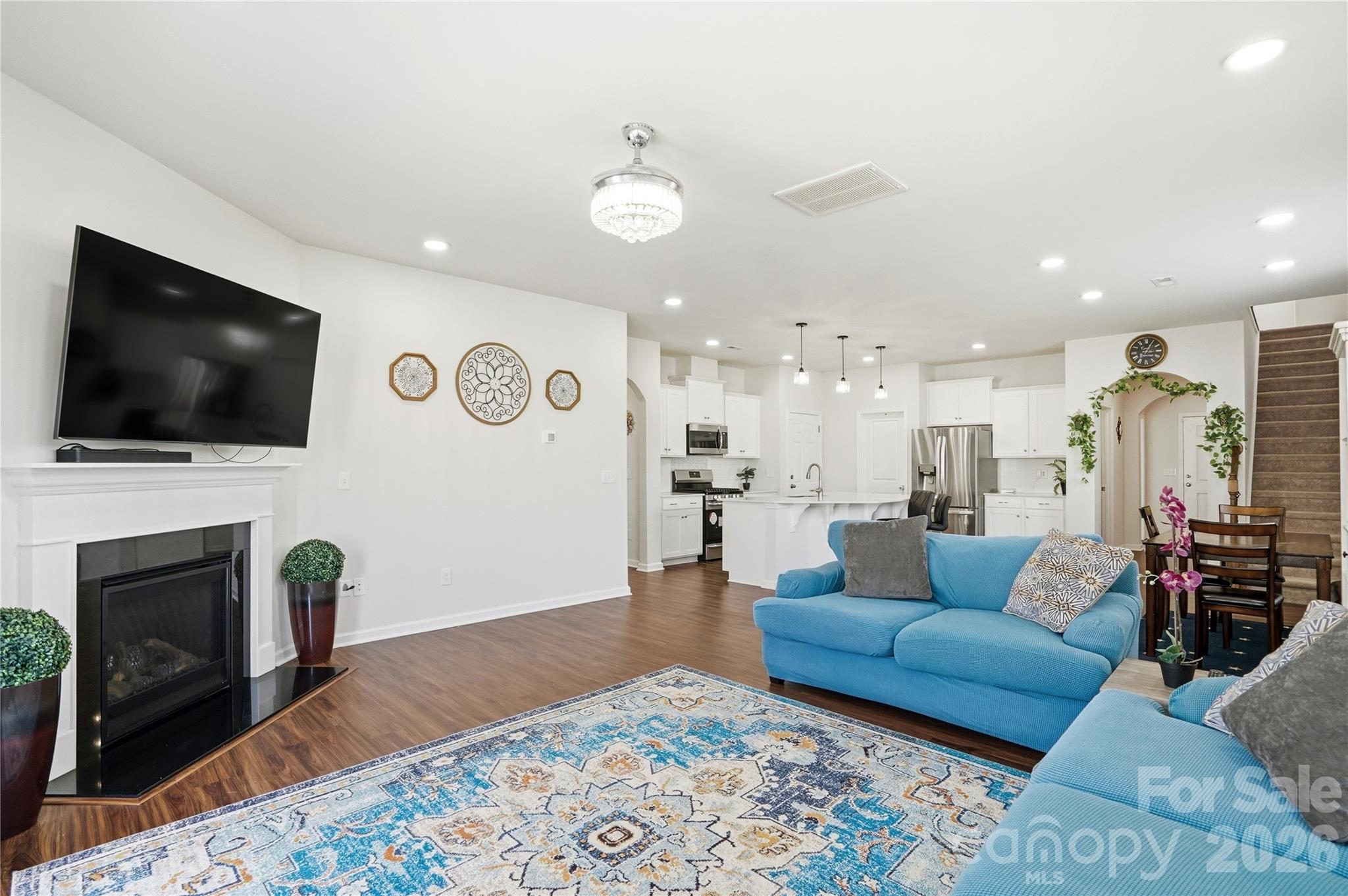 1838 Grove Park Lane — Tega Cay