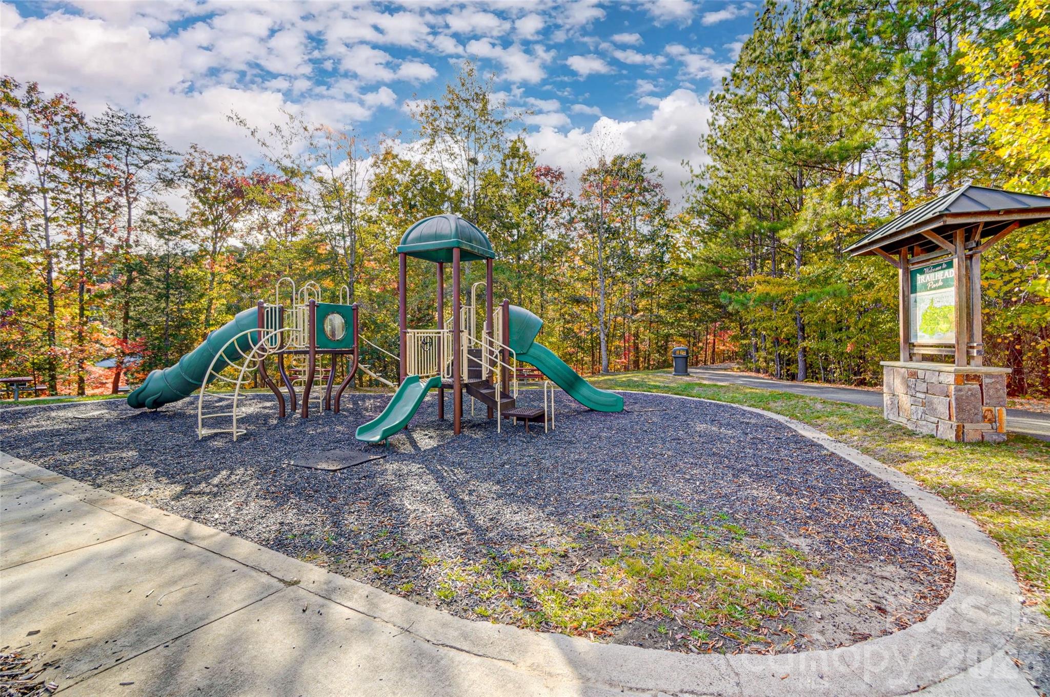 1838 Grove Park Lane — Tega Cay