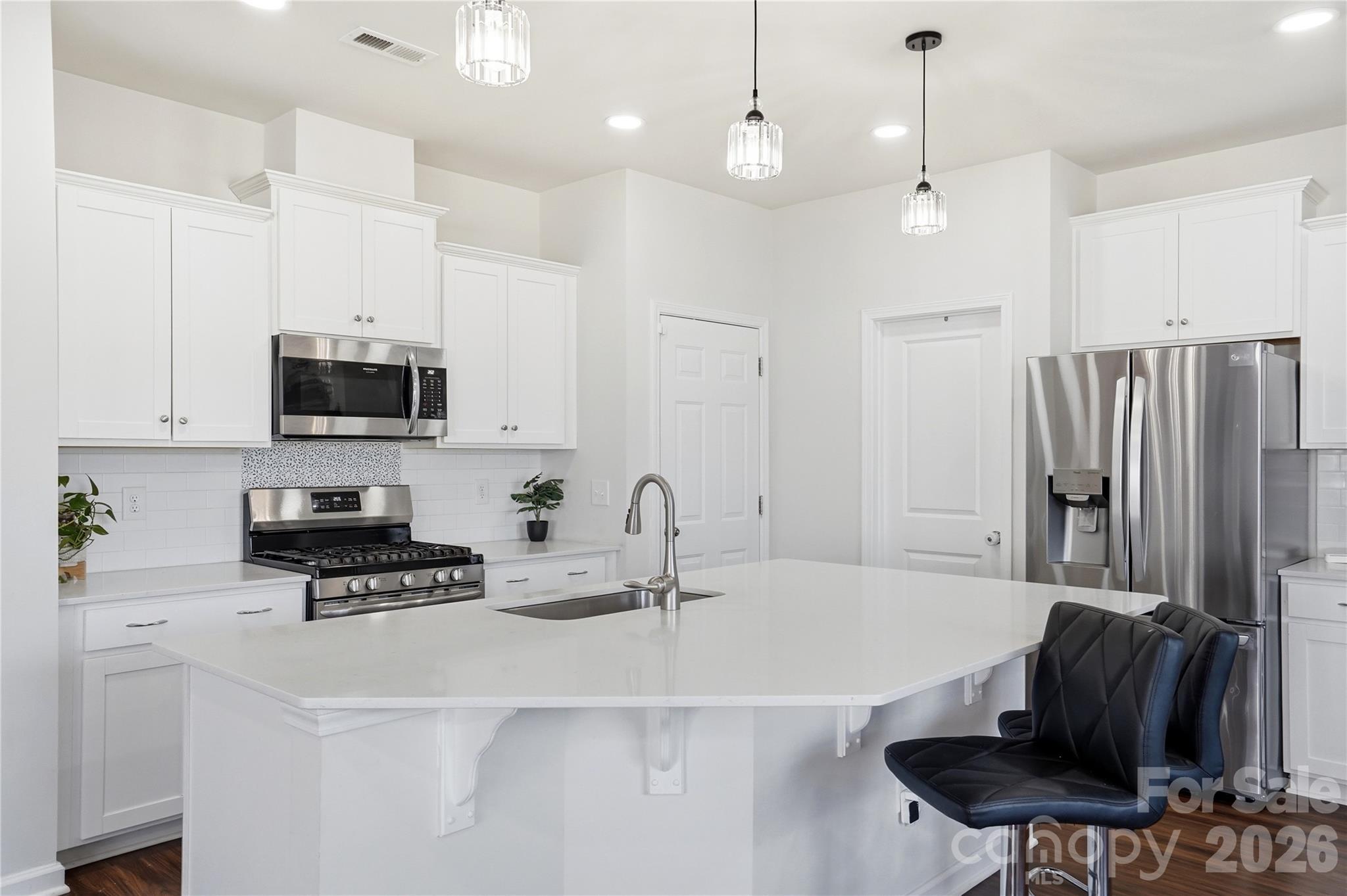 1838 Grove Park Lane — Tega Cay