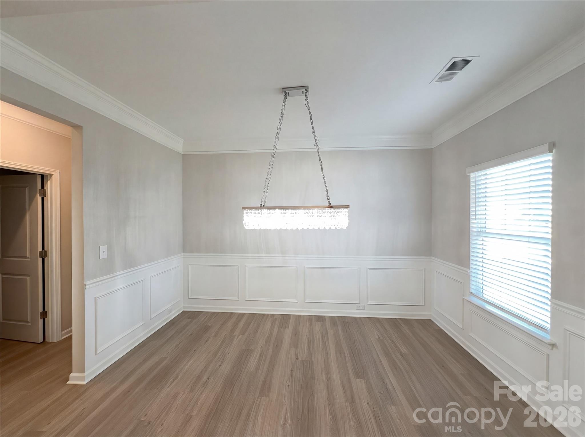 617 Ardsley Drive — Locust