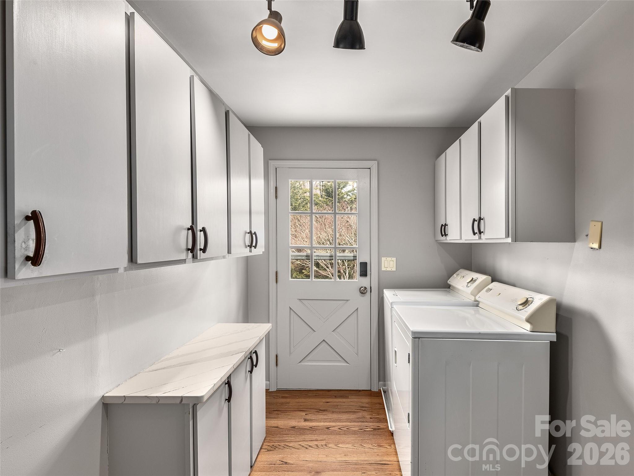 110 Glengary Drive — Flat Rock