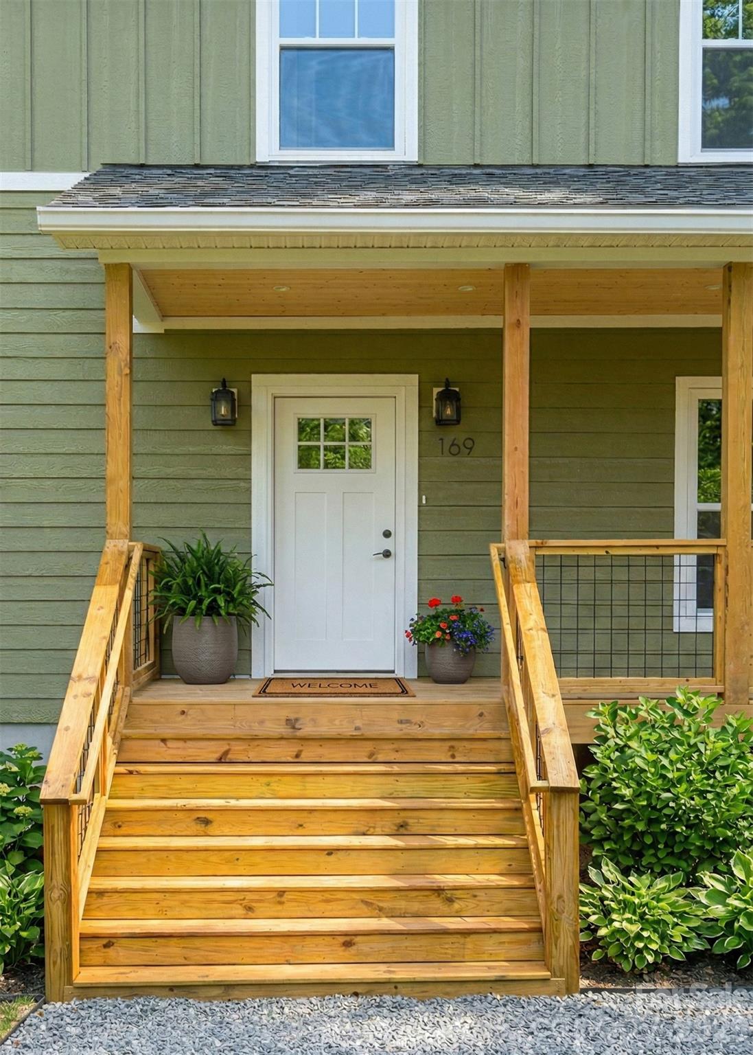 169 Cascade Ridge Road — Fairview