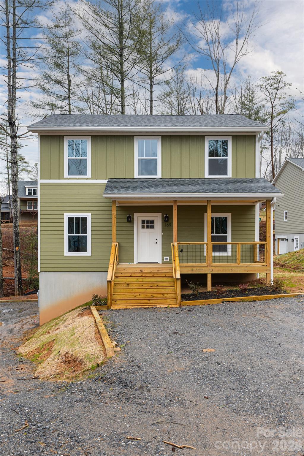 169 Cascade Ridge Road — Fairview