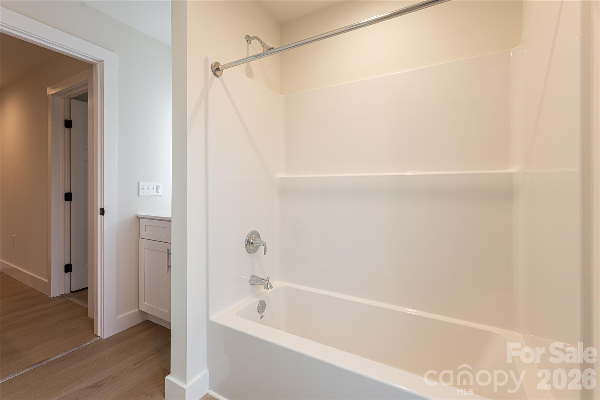 169 Cascade Ridge Road — Fairview