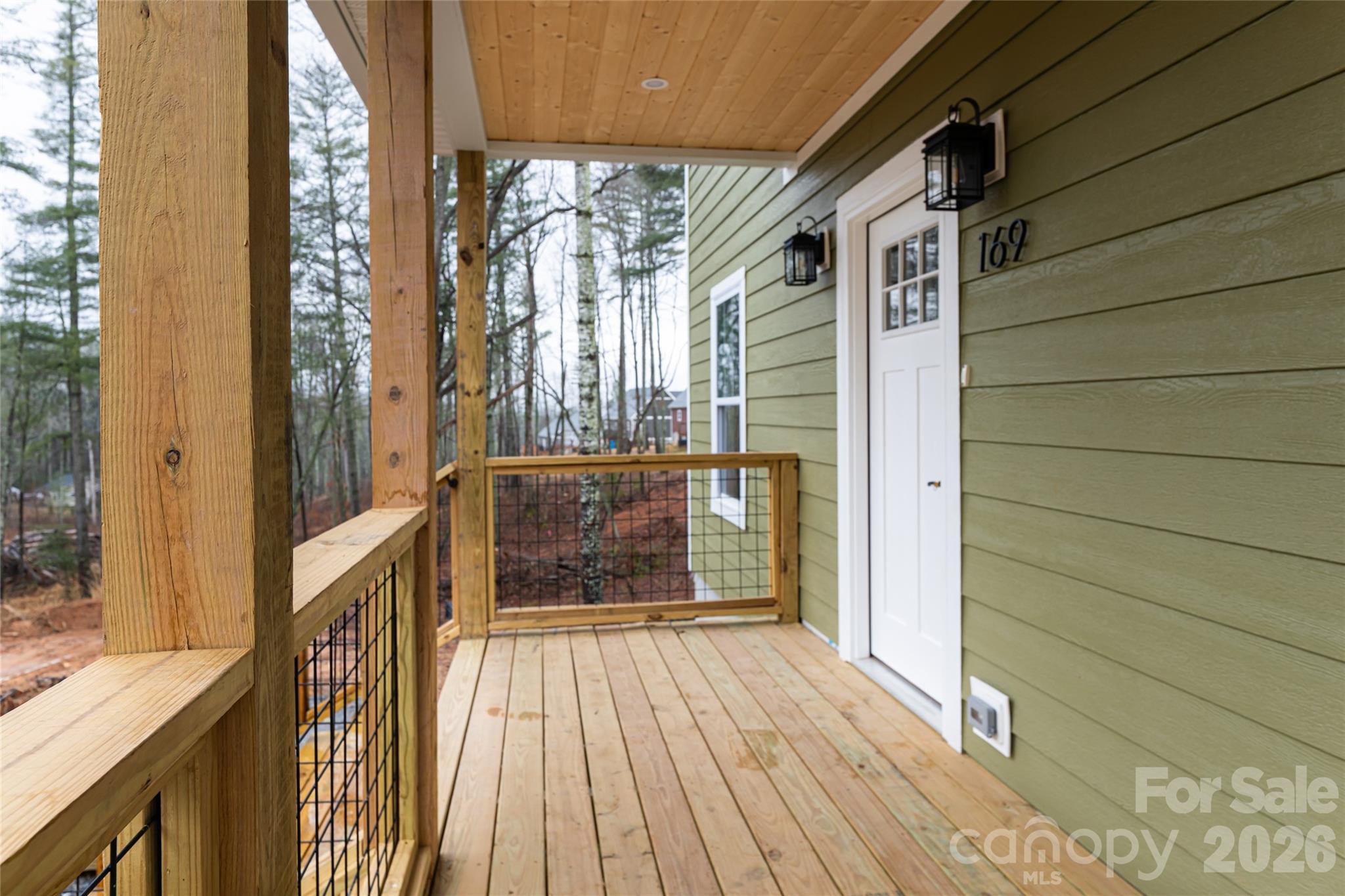 169 Cascade Ridge Road — Fairview