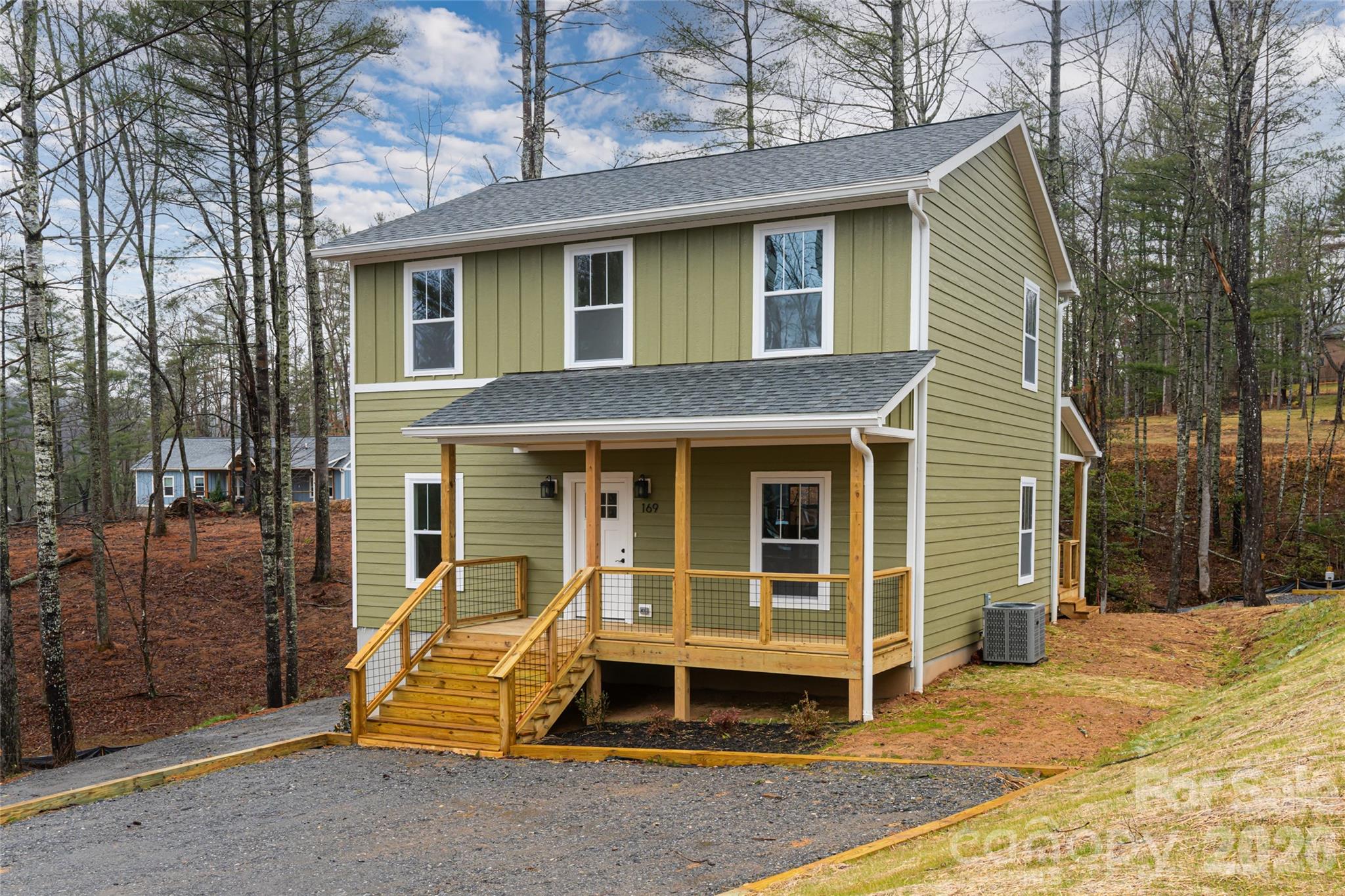 169 Cascade Ridge Road — Fairview