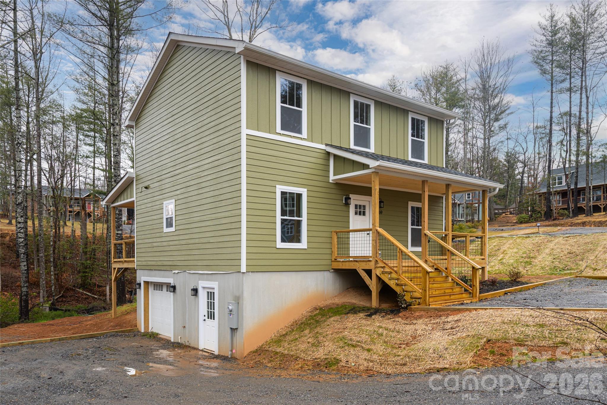 169 Cascade Ridge Road — Fairview