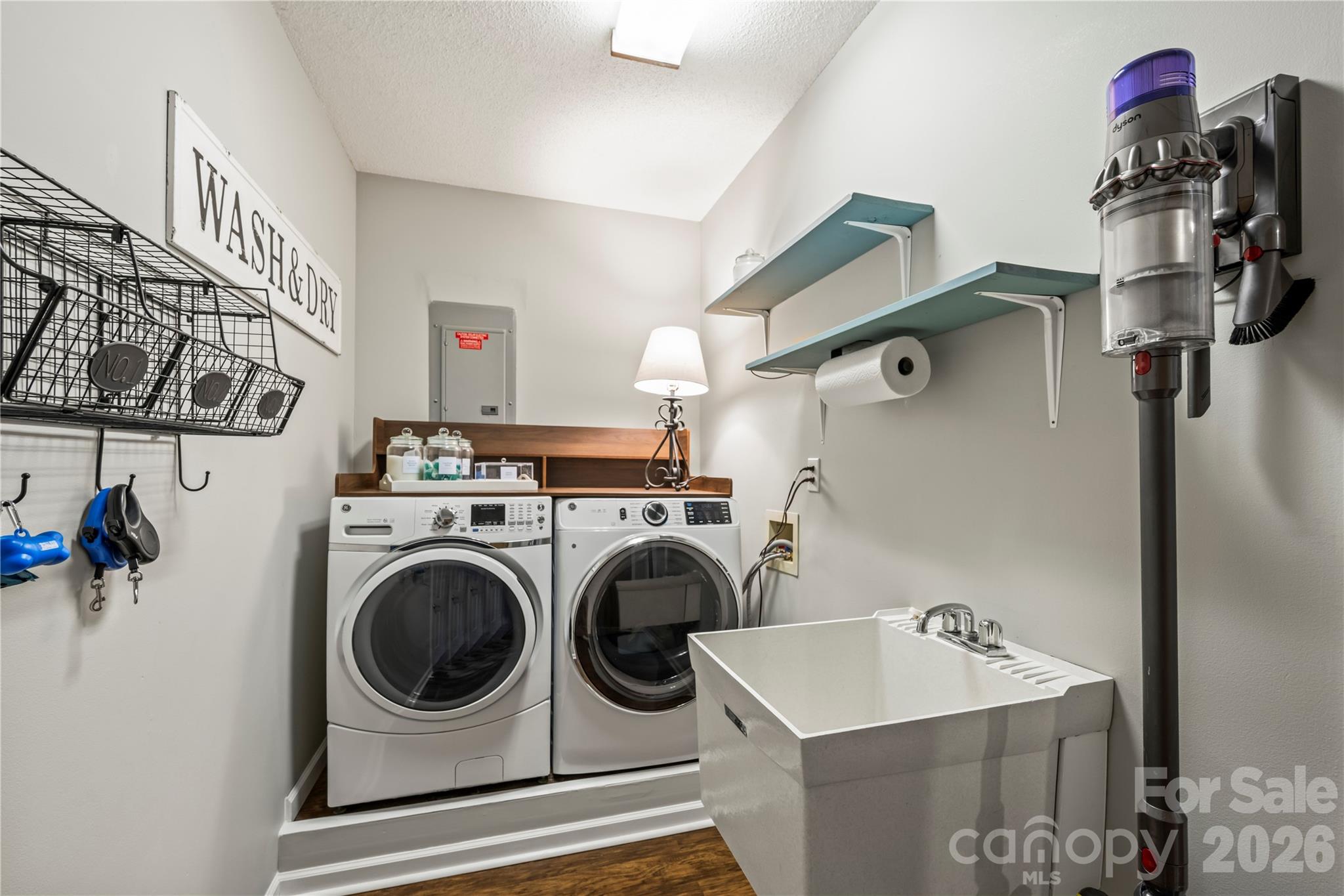 112 Bridlewood Trail — Mills River