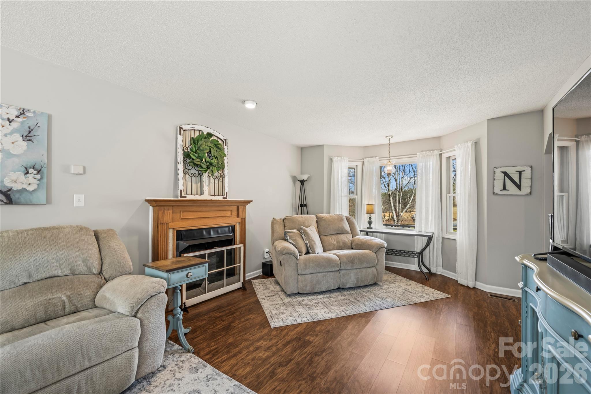 112 Bridlewood Trail — Mills River