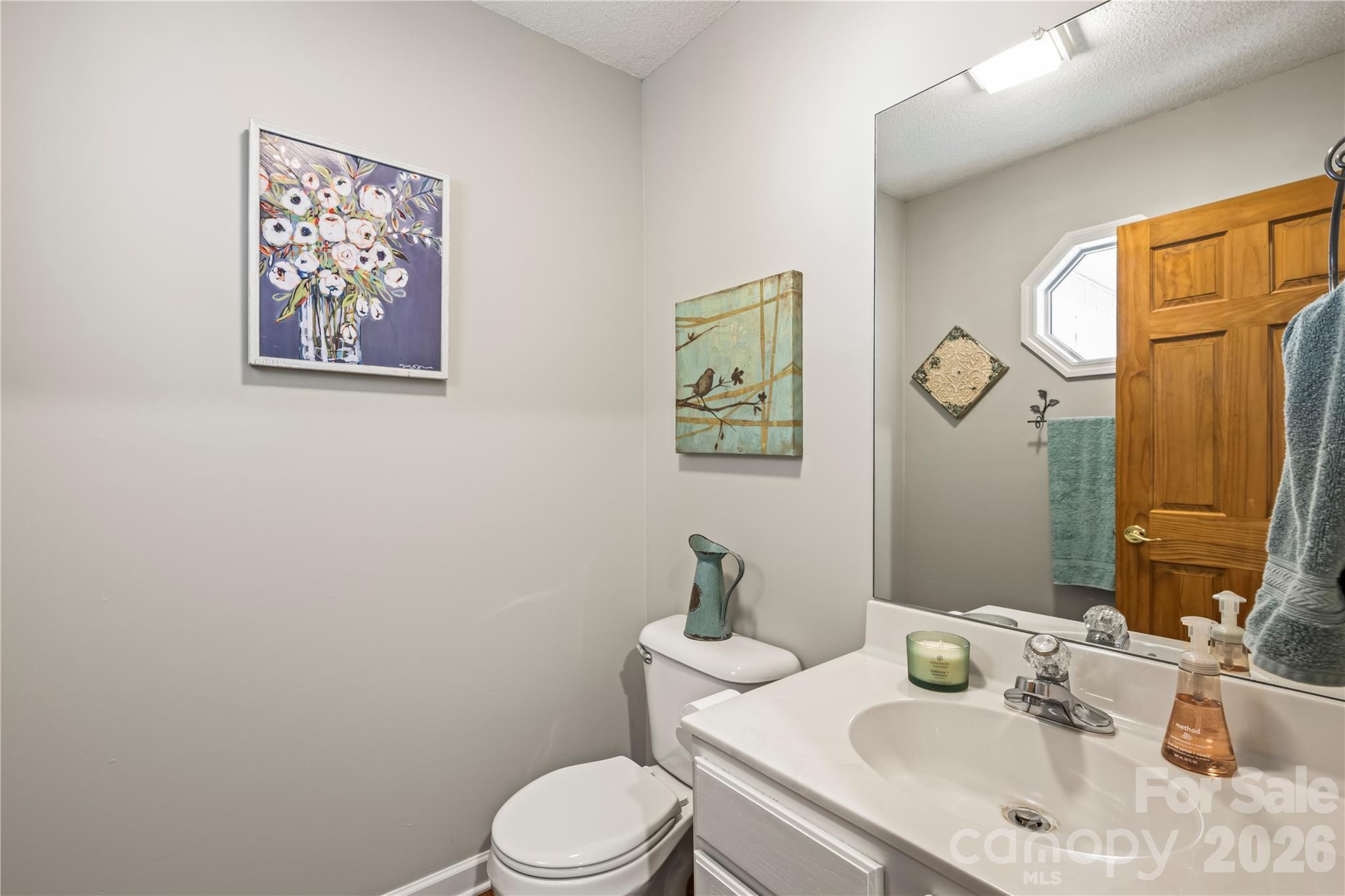 112 Bridlewood Trail — Mills River