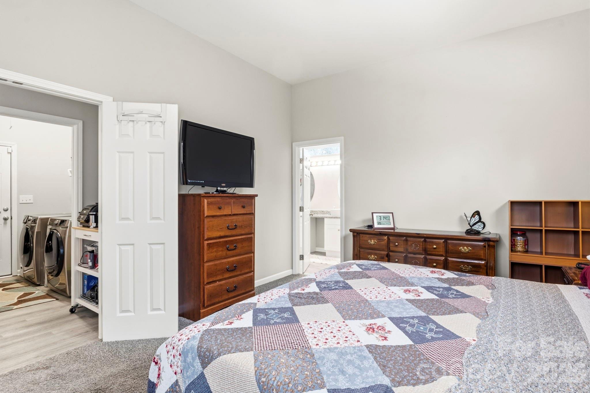 145 Ole Eastpointe Drive — York