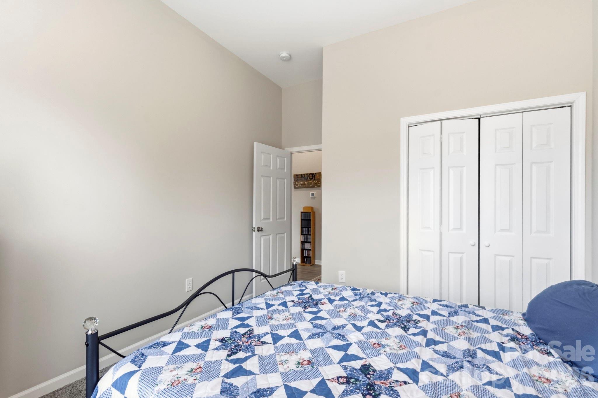 145 Ole Eastpointe Drive — York