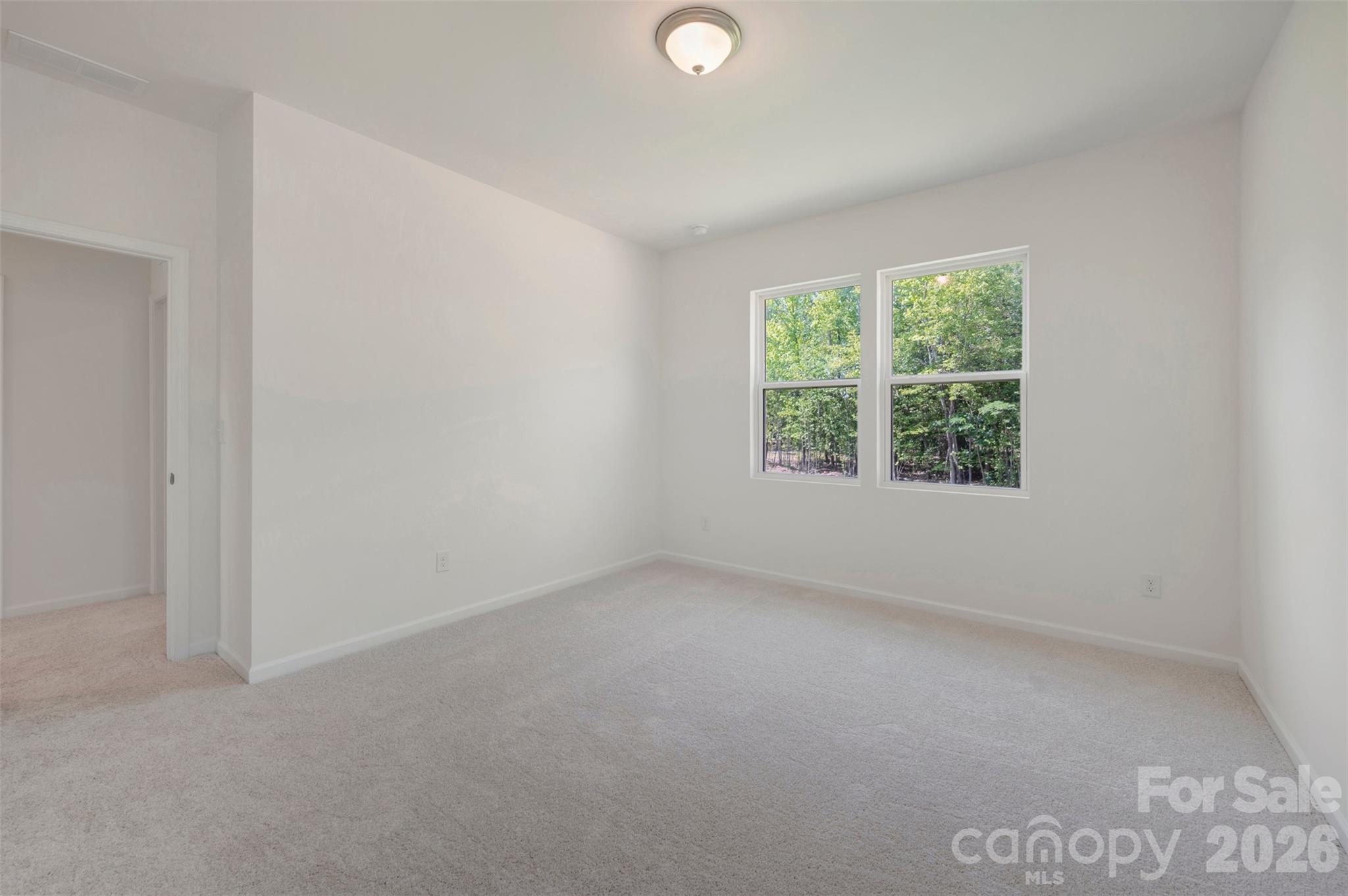 211 Amber Glen Drive — Locust