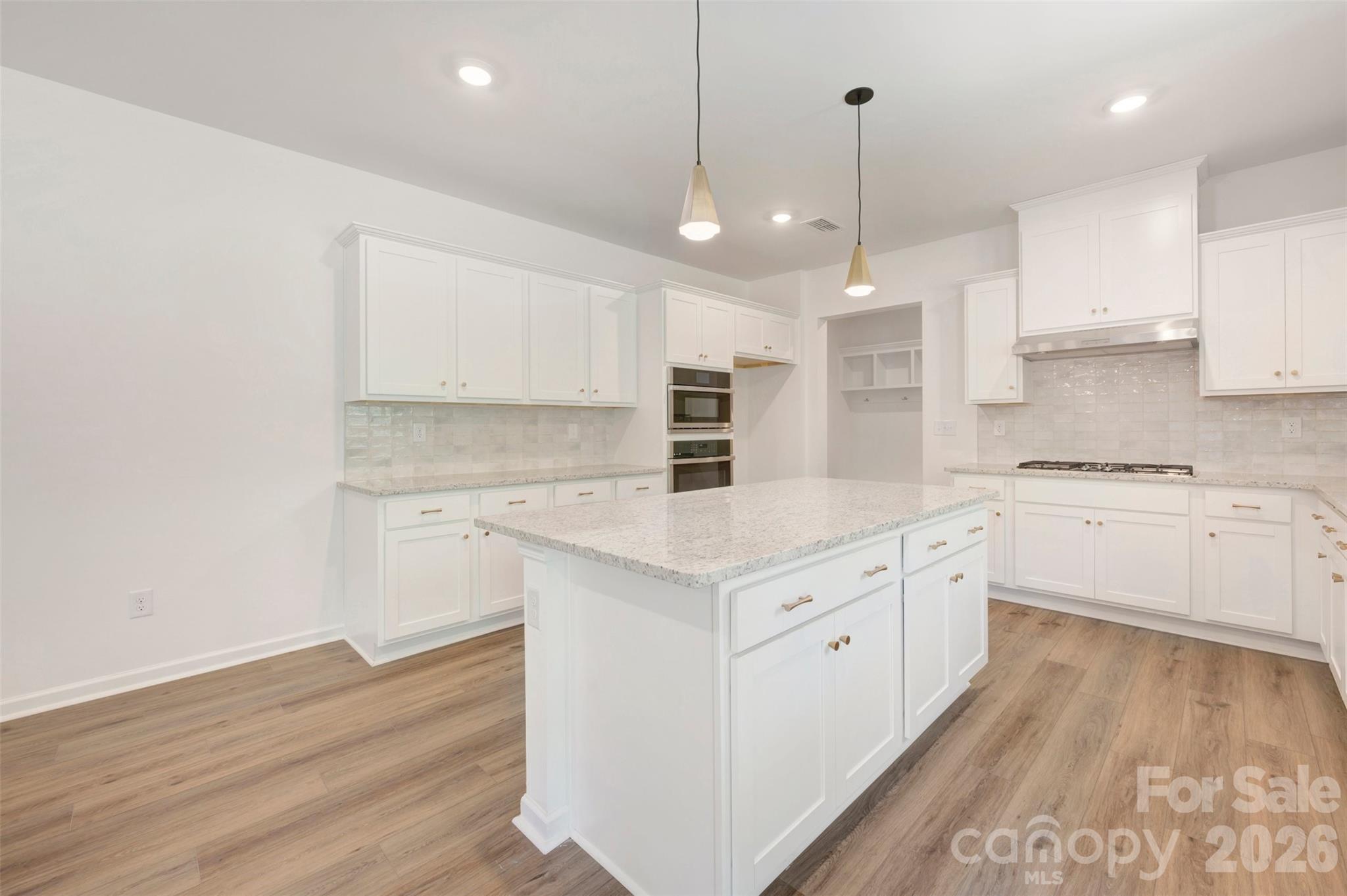 211 Amber Glen Drive — Locust