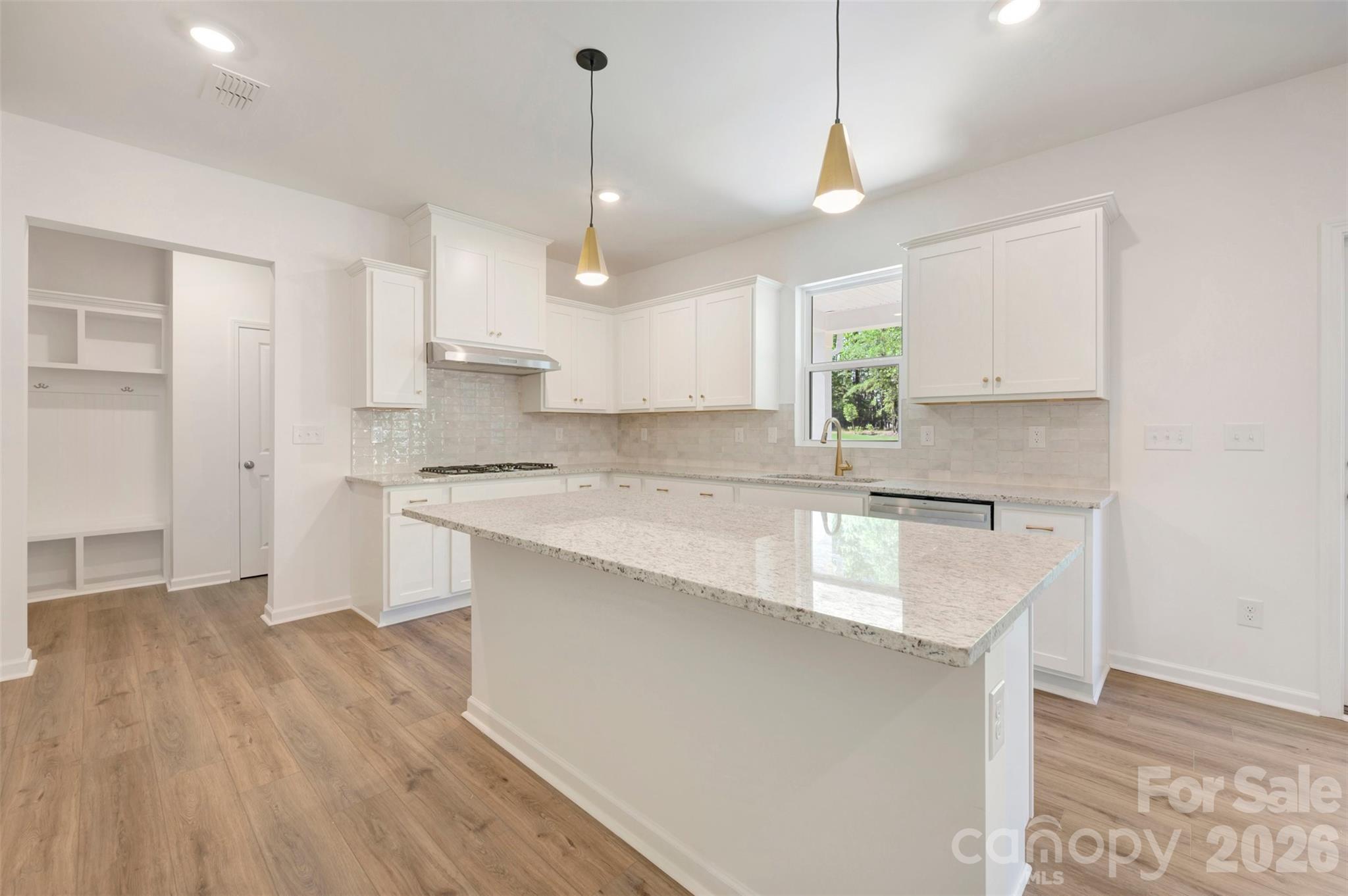 211 Amber Glen Drive — Locust