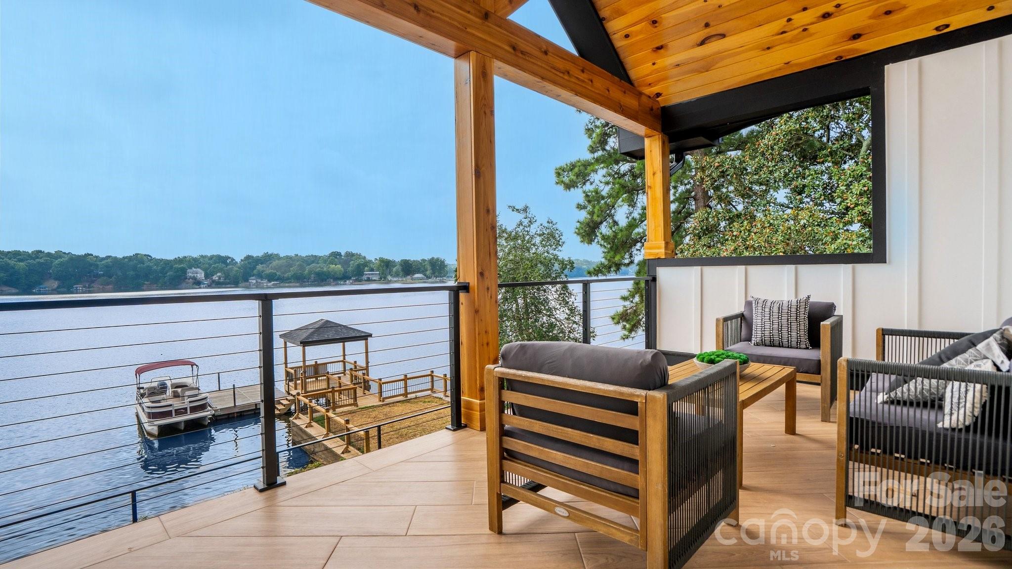 216 Lake Pines Lane — Lexington