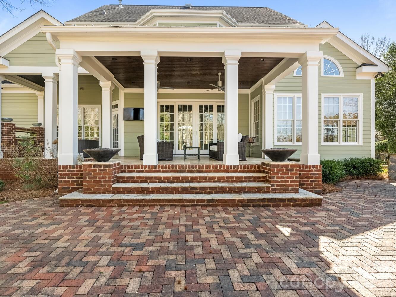 8618 Highgrove Street — Charlotte
