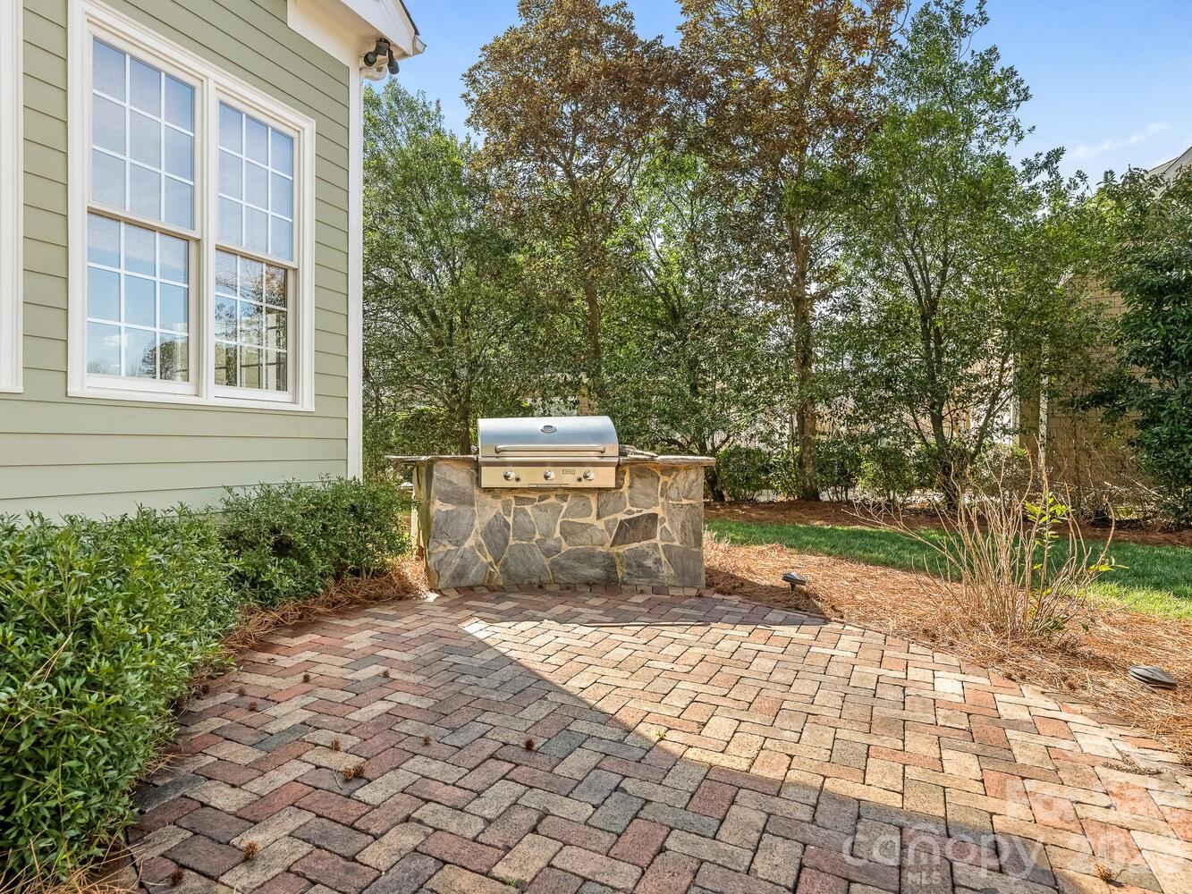 8618 Highgrove Street — Charlotte