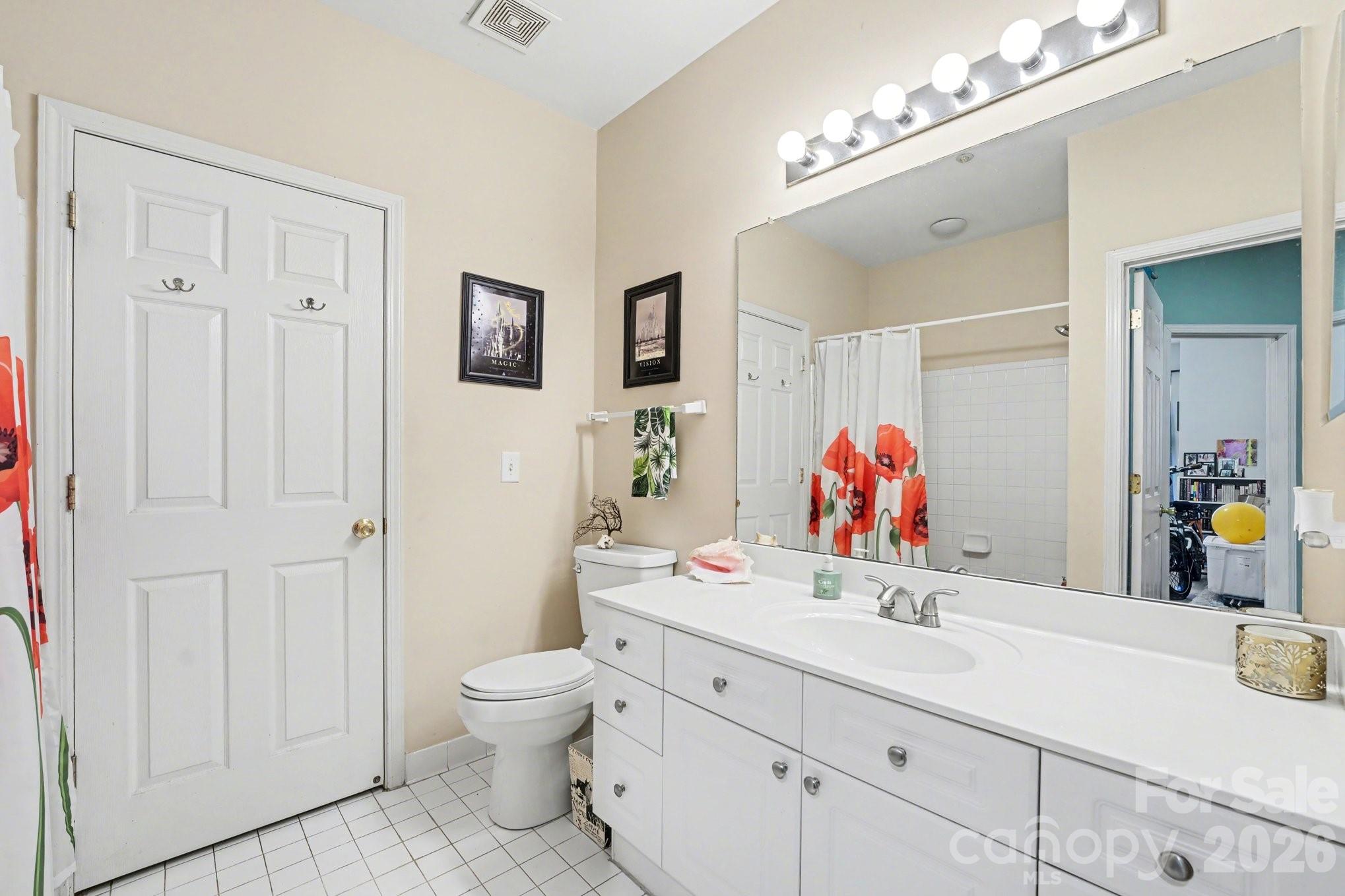 921 Northeast Drive #38 — Davidson