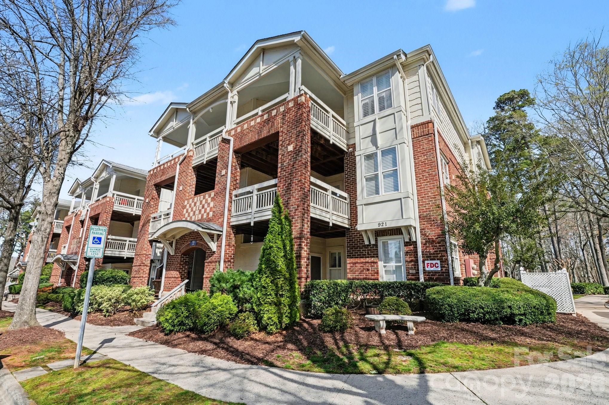 921 Northeast Drive #38 — Davidson