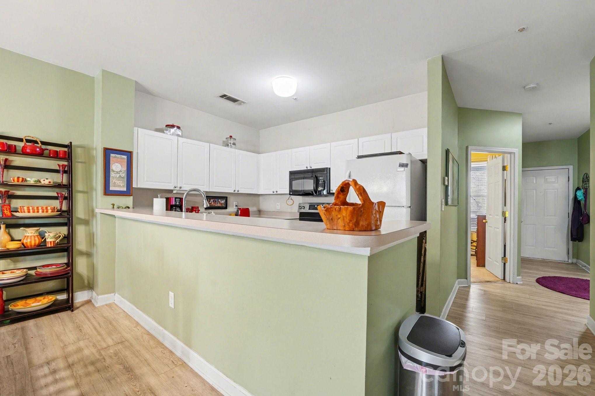 921 Northeast Drive #38 — Davidson