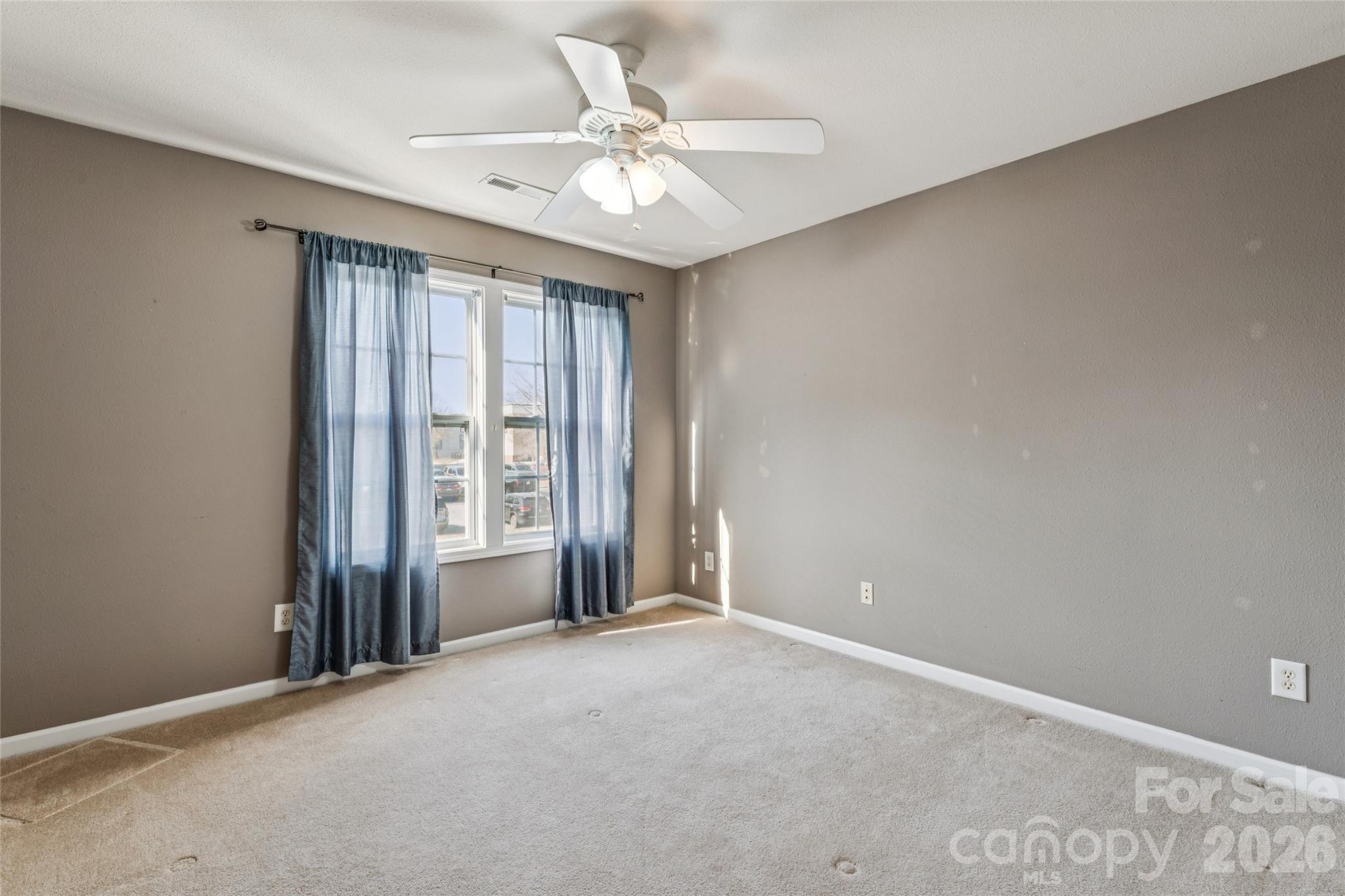4133 Town Center Road — Harrisburg