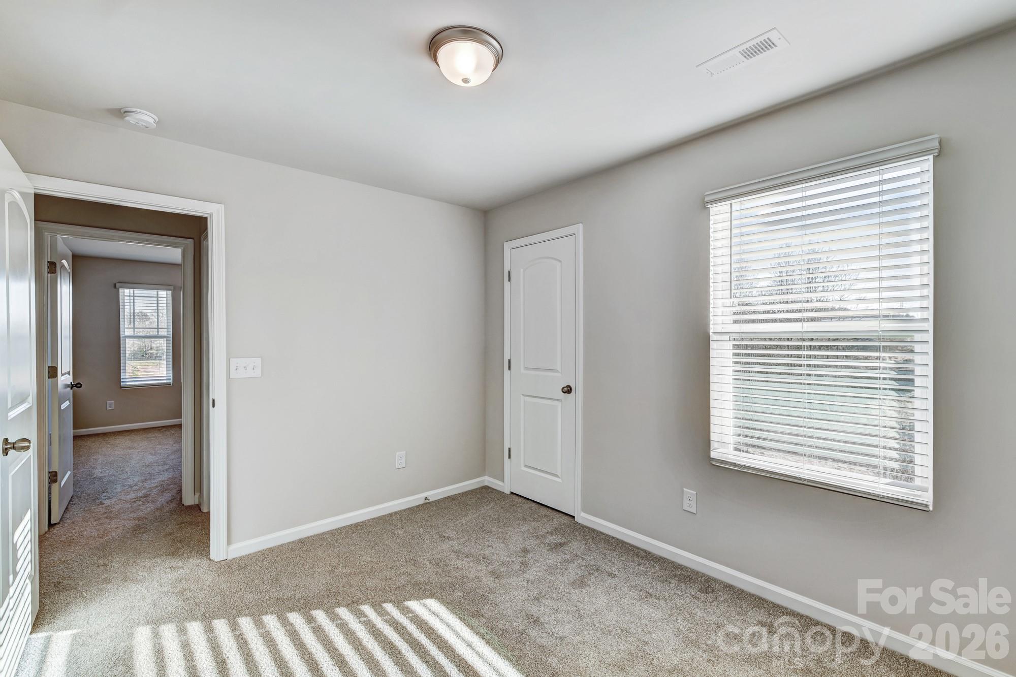 6122 Vasey Street — Charlotte
