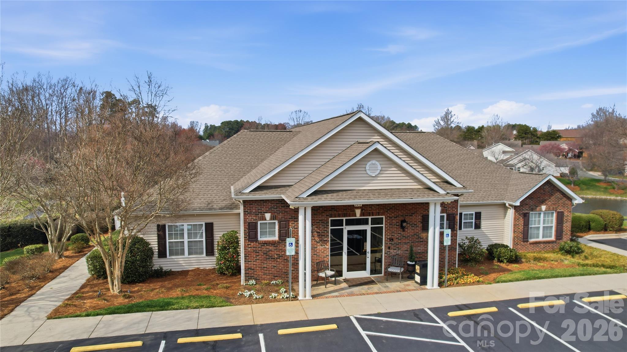 191 Oak Village Parkway — Mooresville