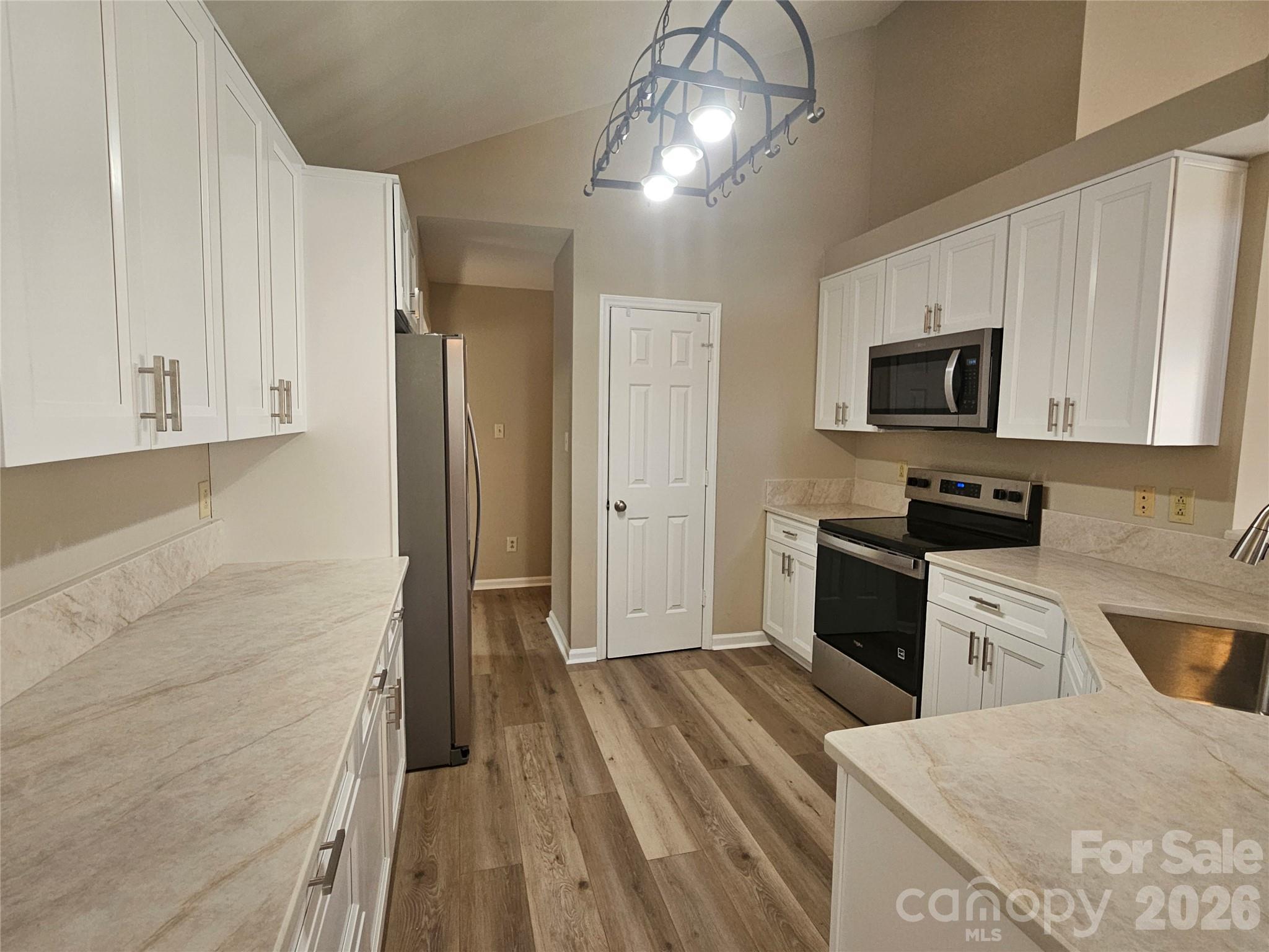 3604 Edmund Court — Matthews