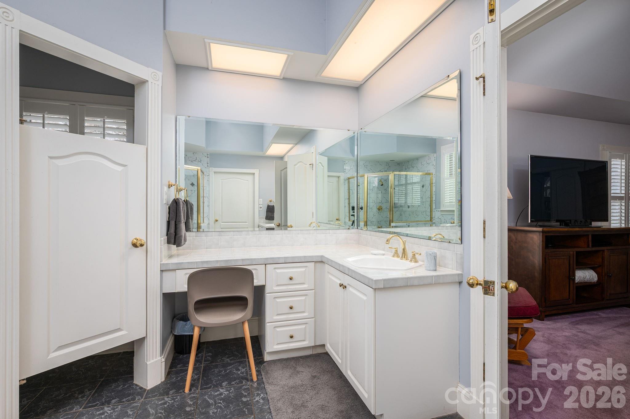 406 Johnsfield Road — Shelby