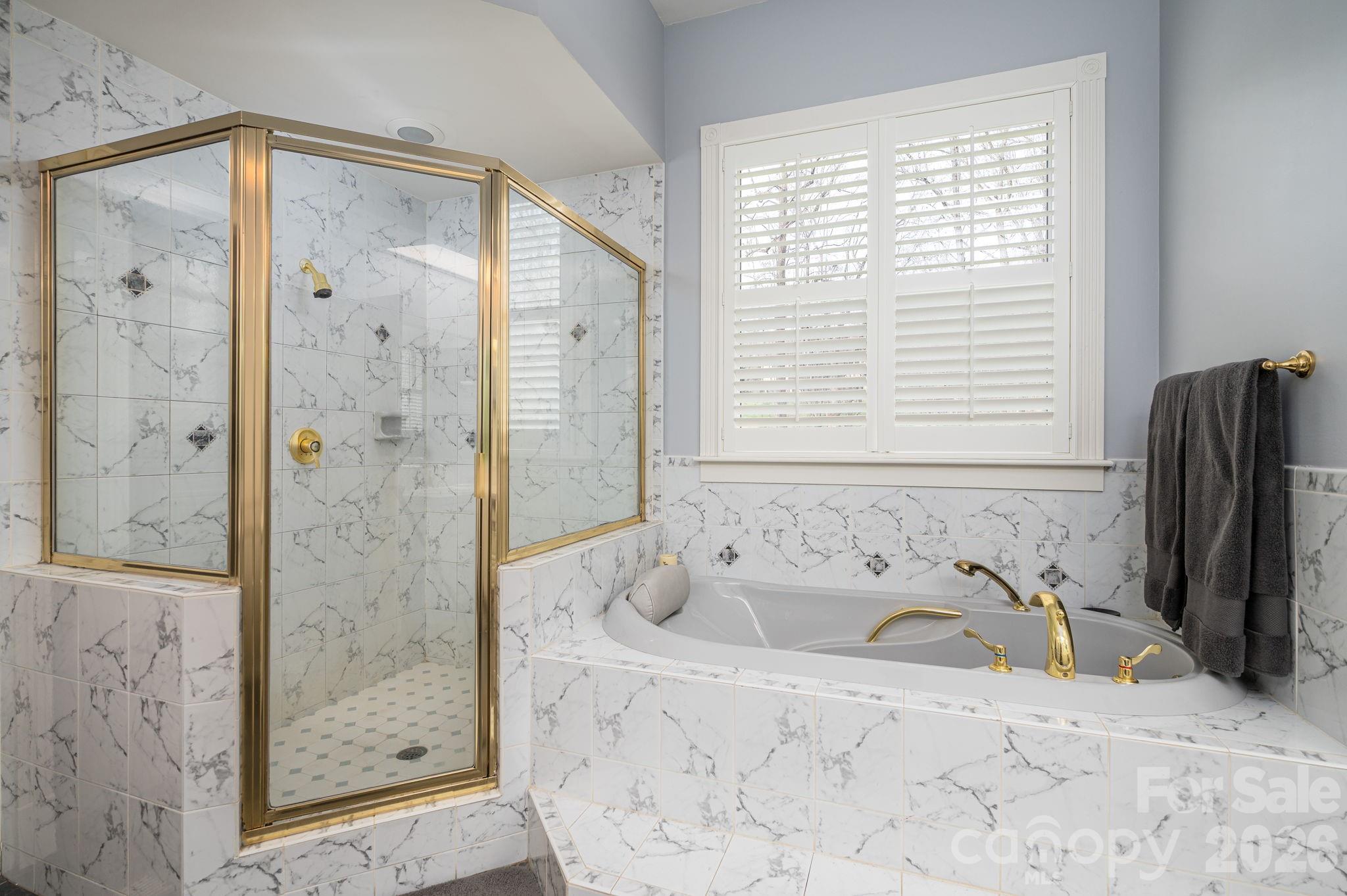 406 Johnsfield Road — Shelby