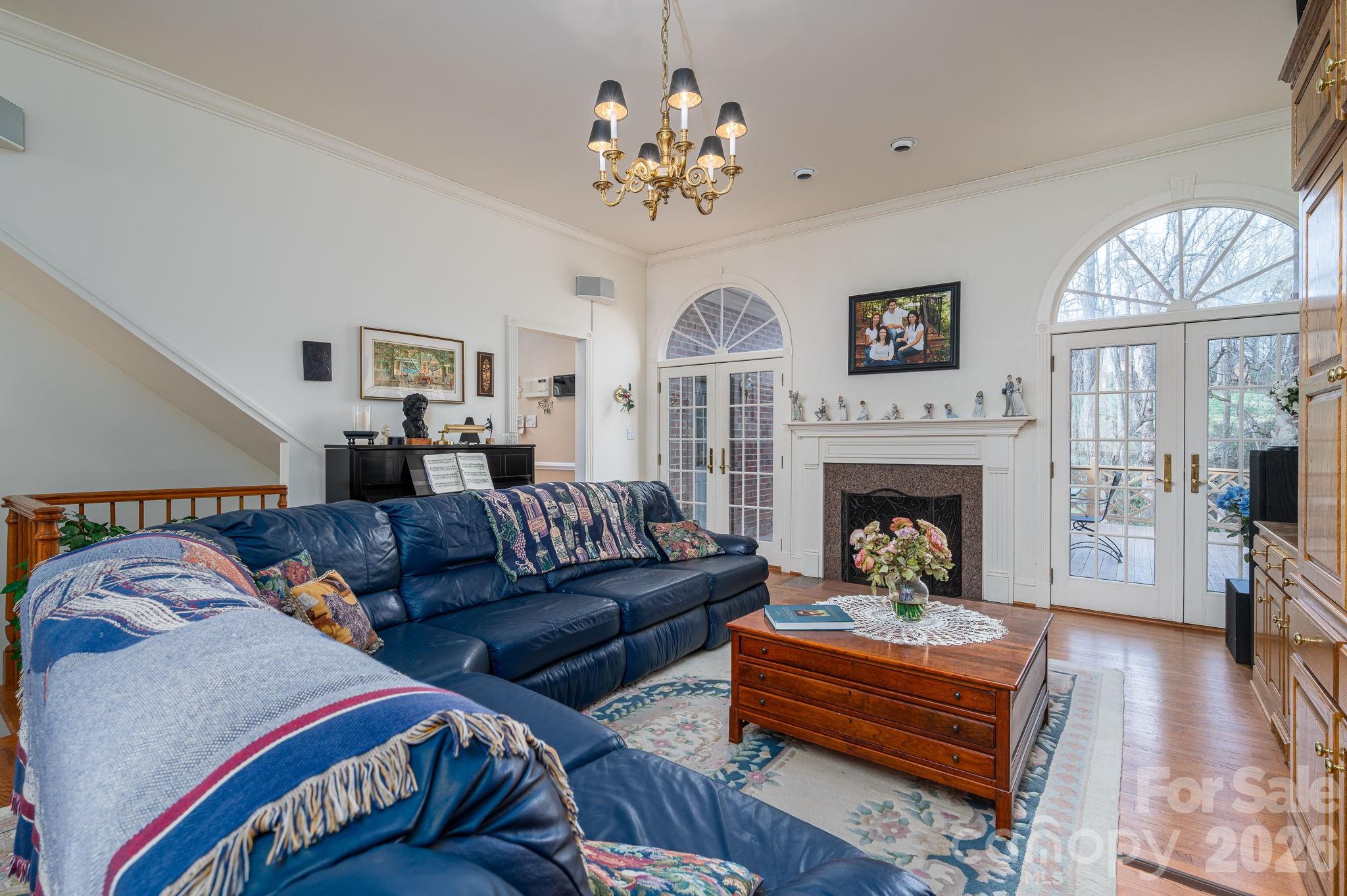 406 Johnsfield Road — Shelby