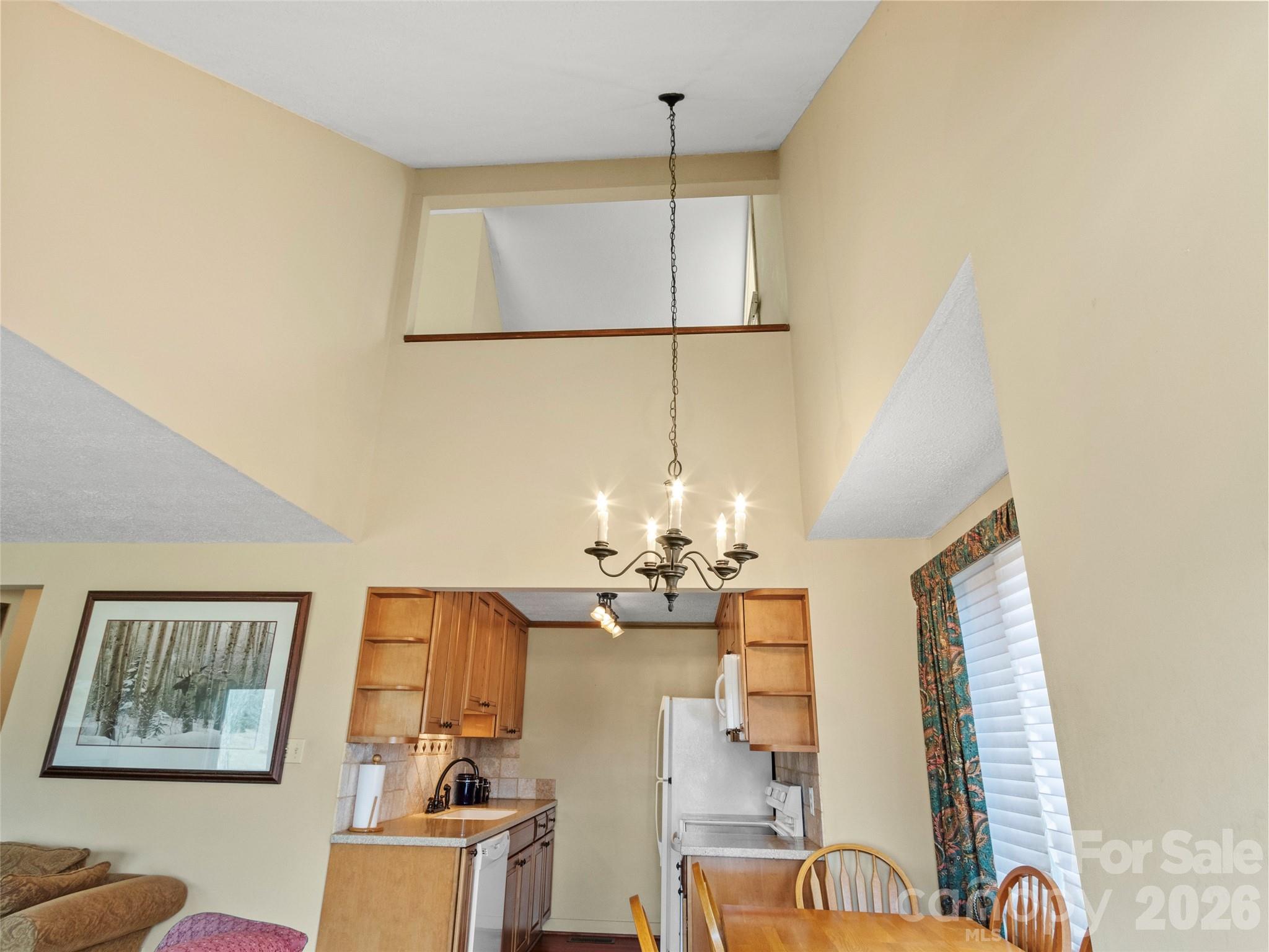 125 Townhouse Drive — Burnsville