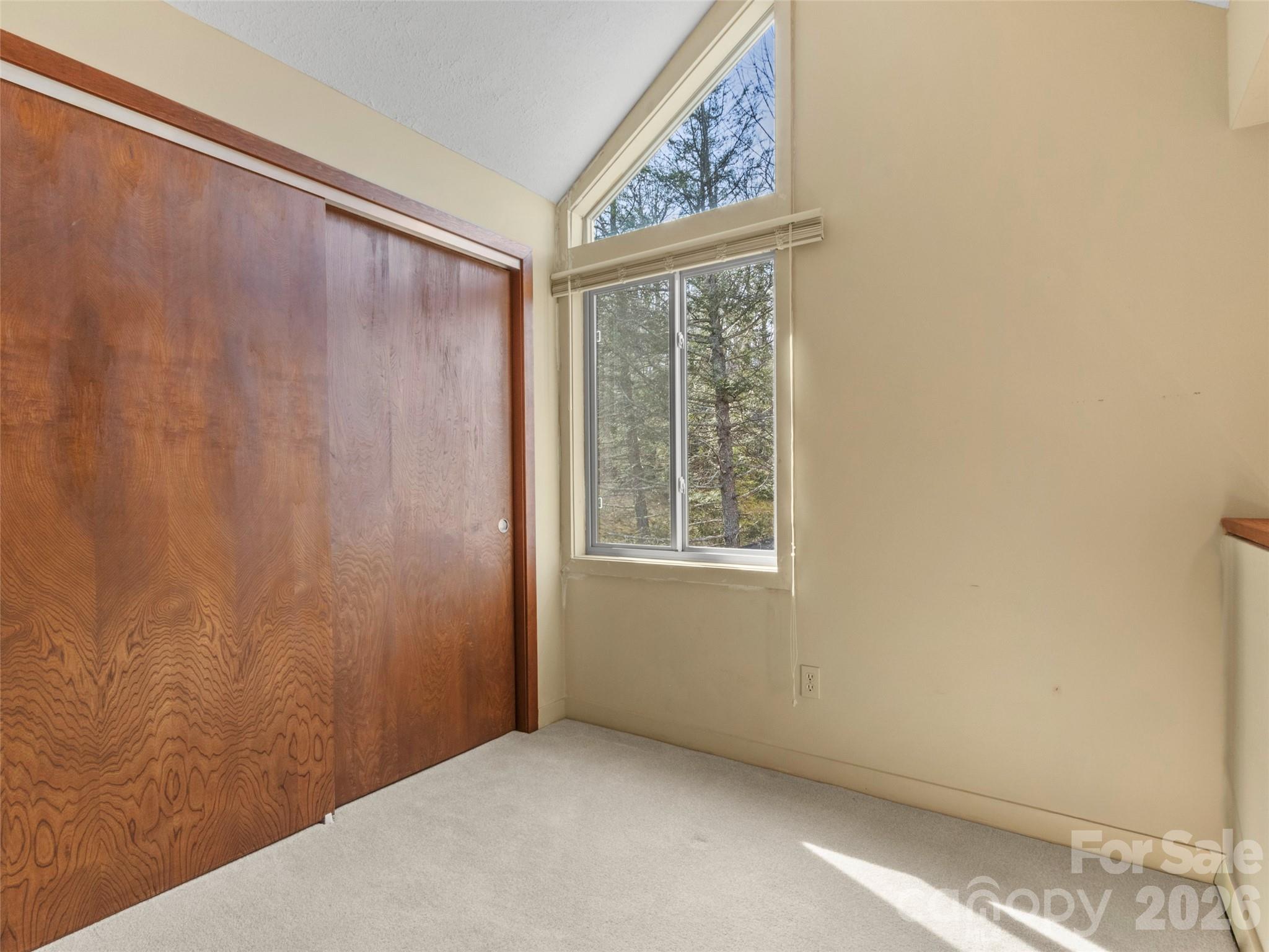 125 Townhouse Drive — Burnsville