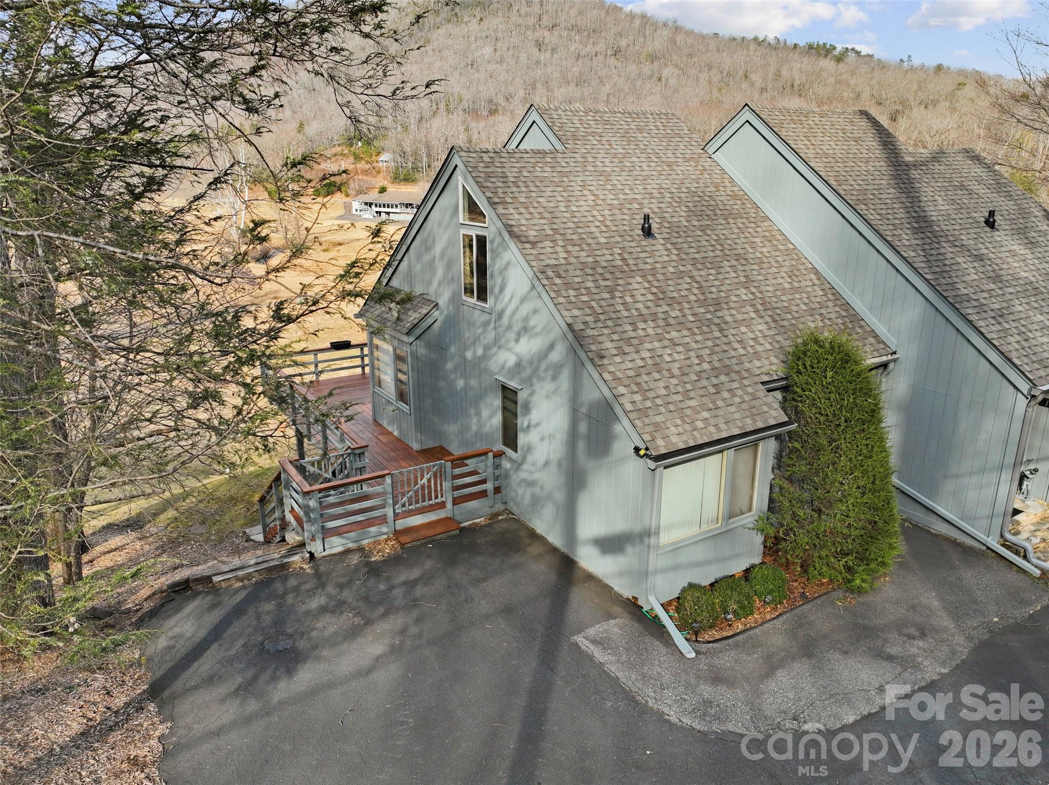125 Townhouse Drive — Burnsville