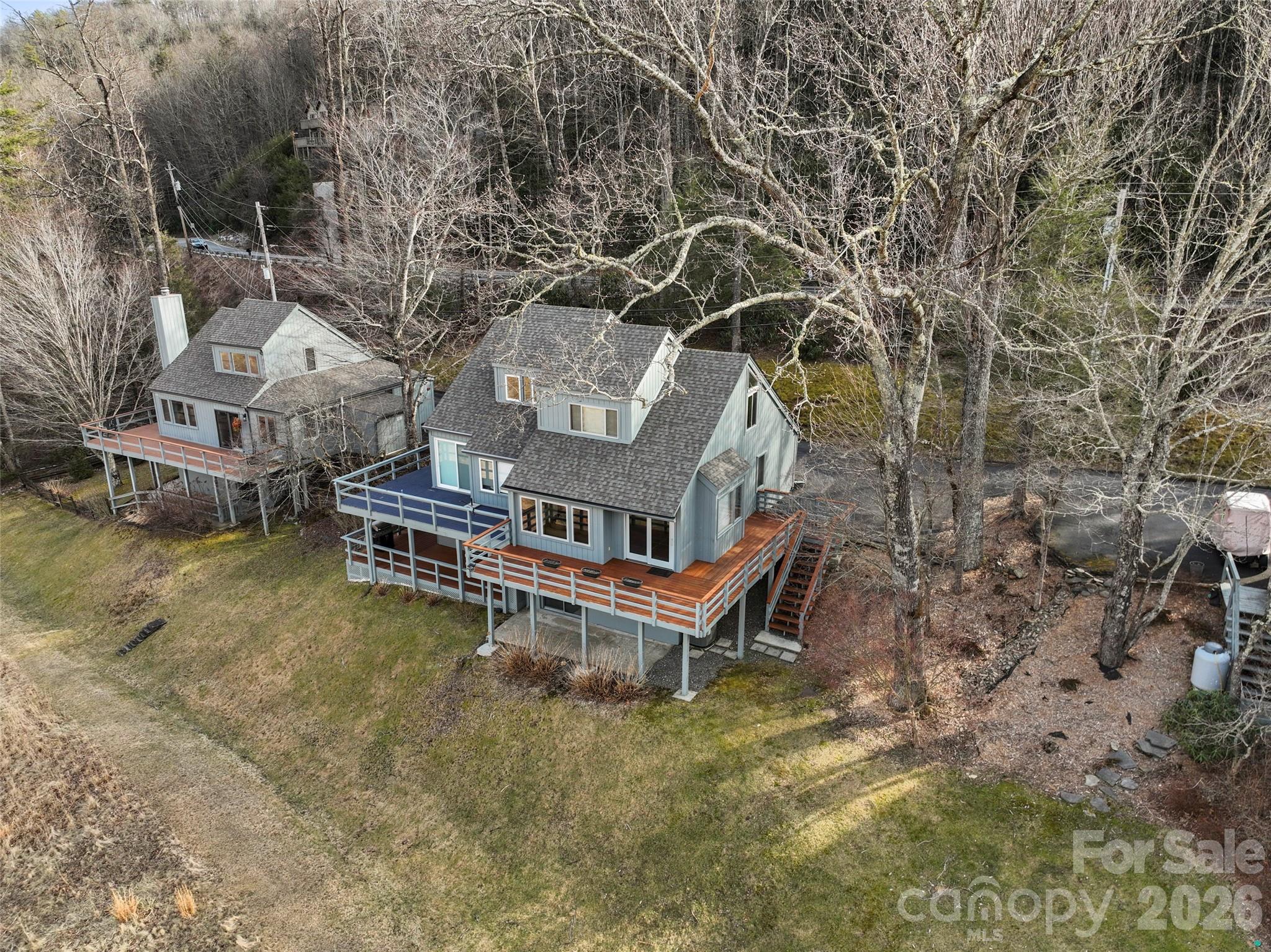 125 Townhouse Drive — Burnsville