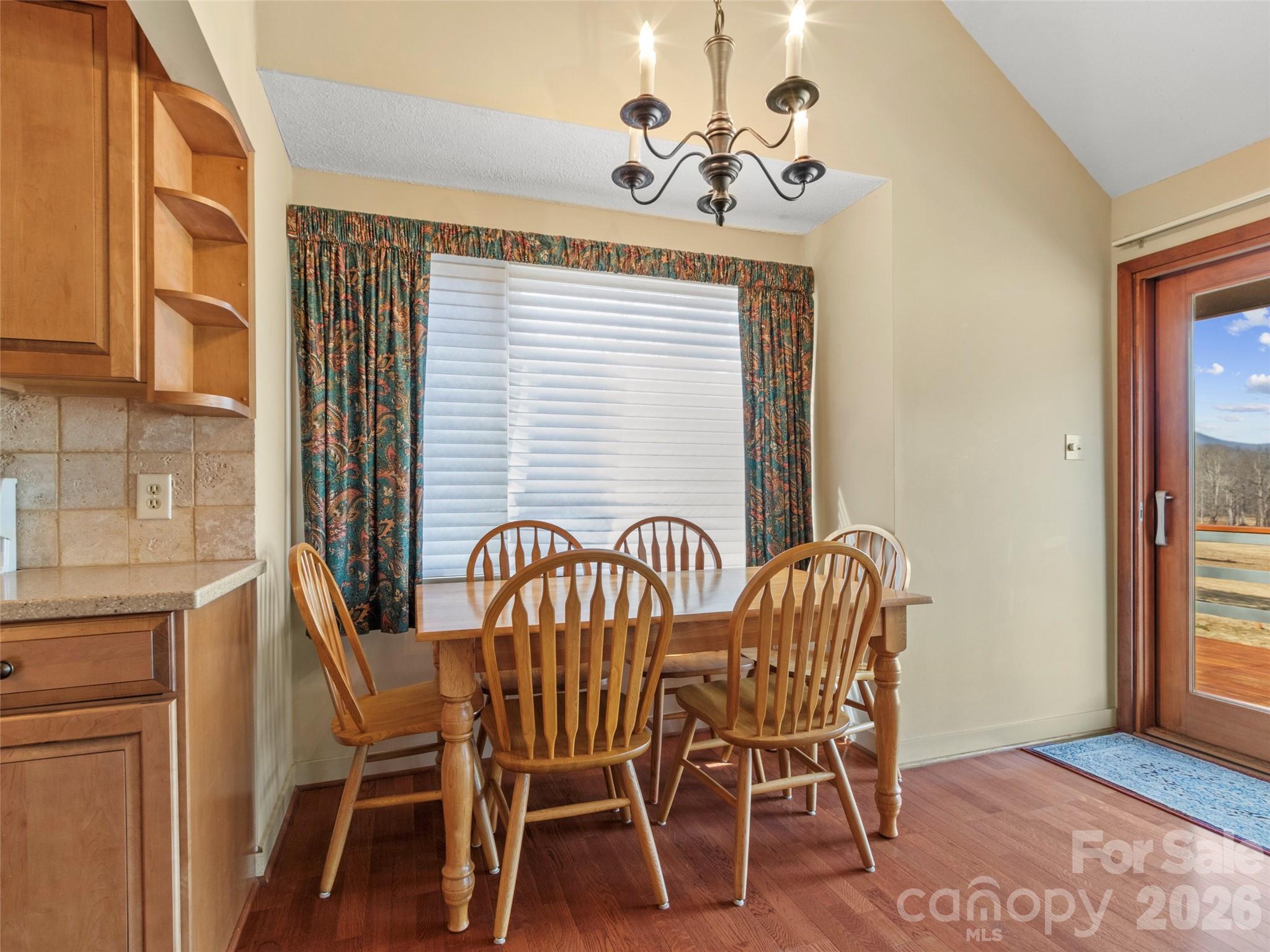 125 Townhouse Drive — Burnsville