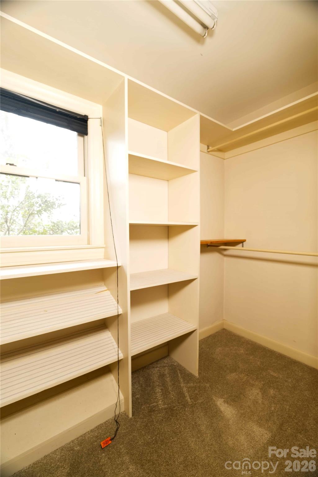 2042 Robinson Road #2 — Newton
