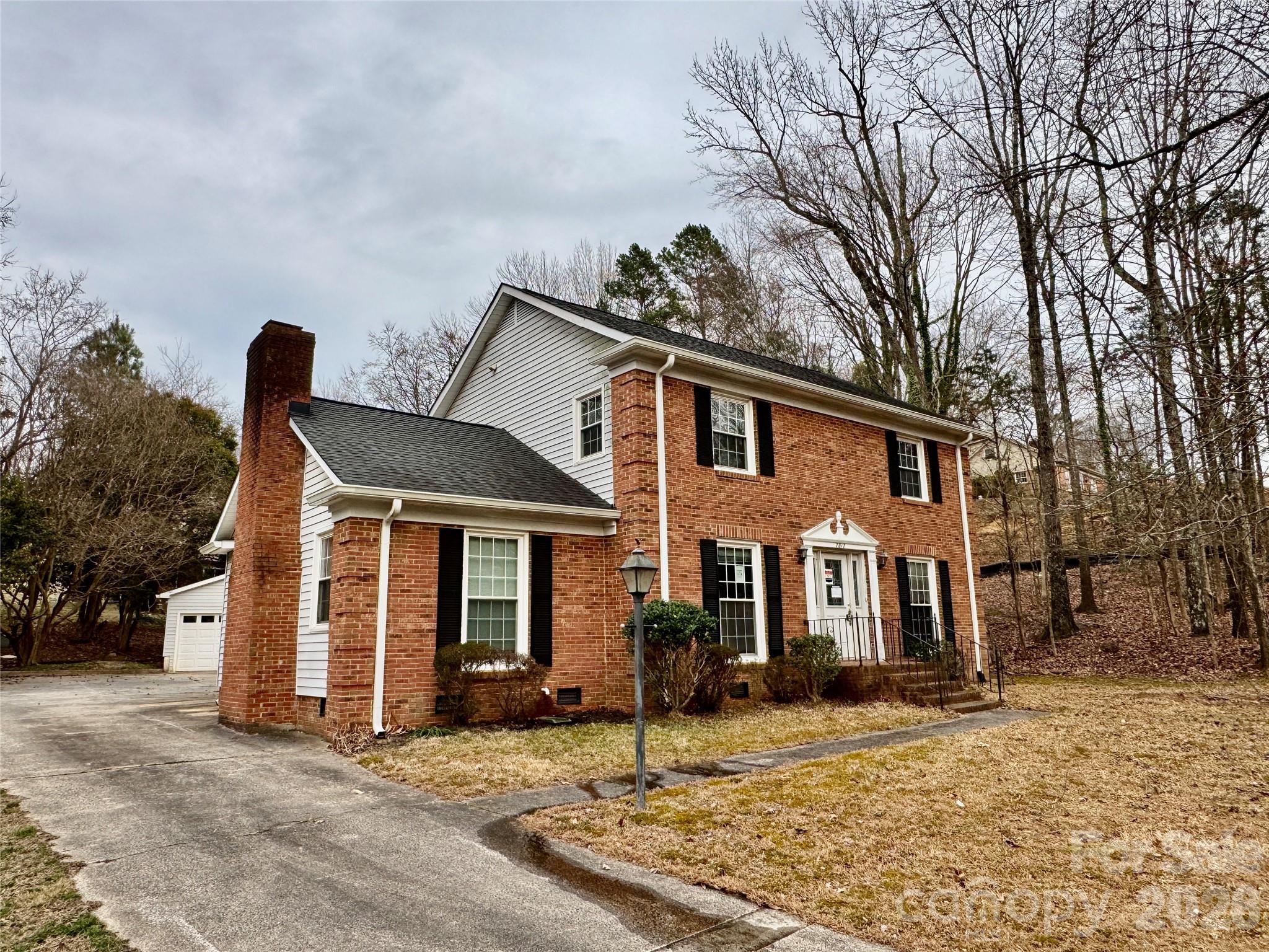7817 Ritter Drive — Charlotte