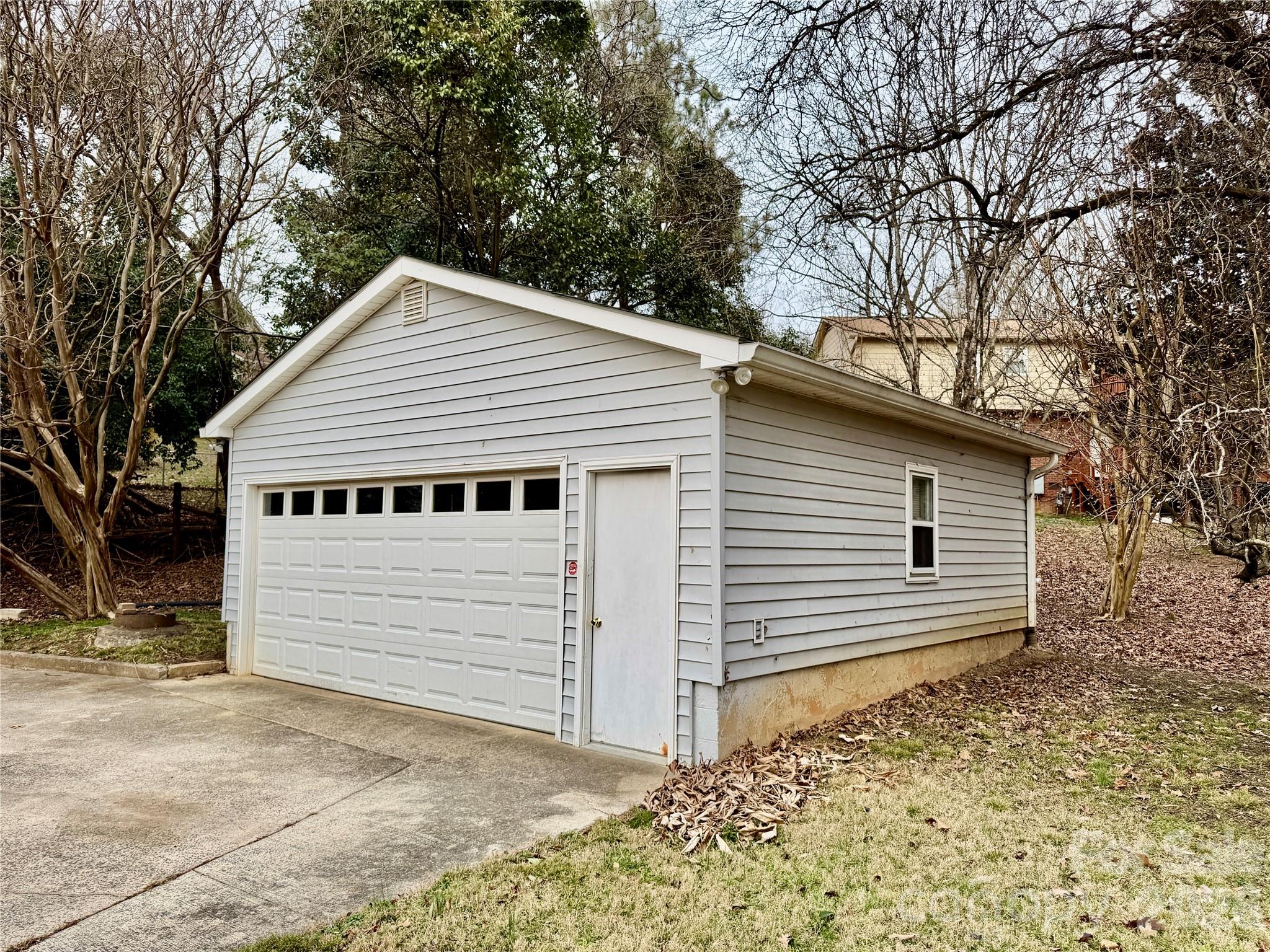 7817 Ritter Drive — Charlotte