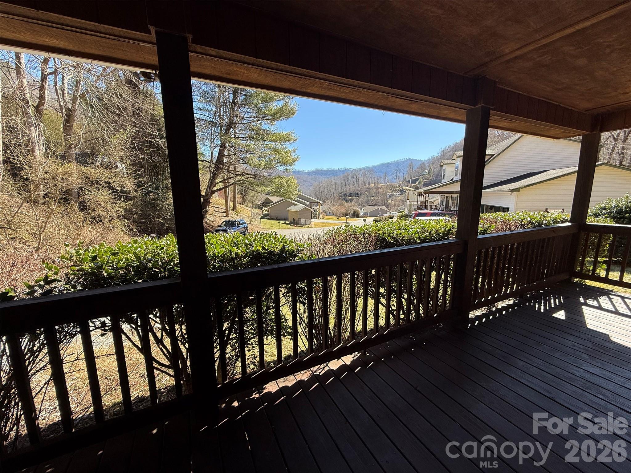 215 Pinellas Lane — Waynesville
