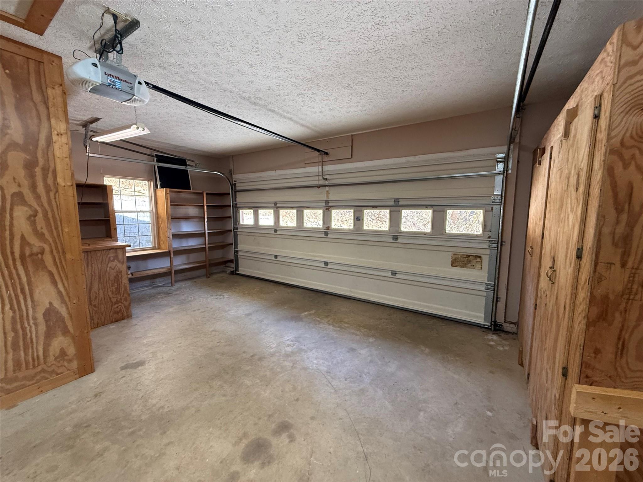215 Pinellas Lane — Waynesville